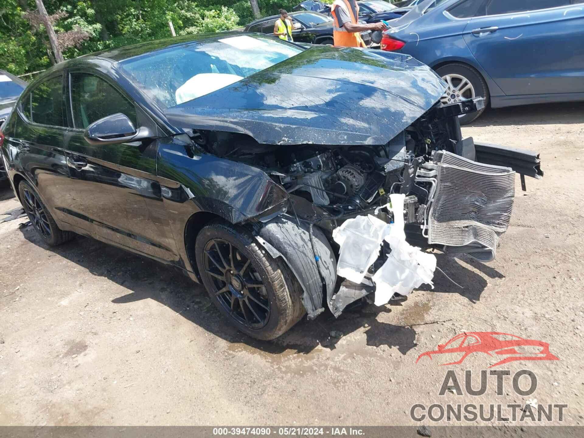 HYUNDAI ELANTRA 2020 - KMH084LF8LU979101