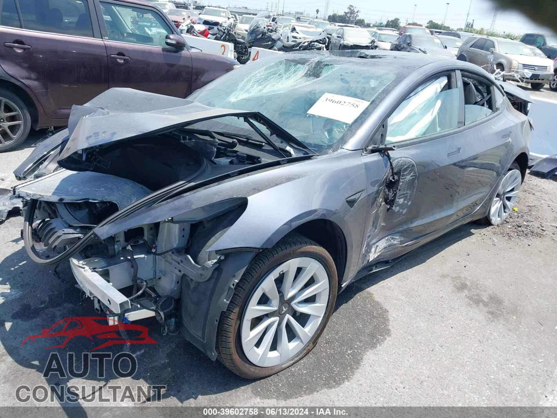 TESLA MODEL 3 2023 - 5YJ3E1EA7PF384201