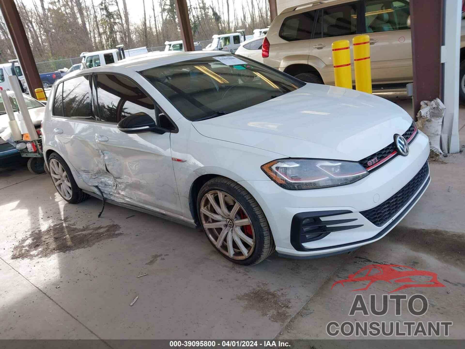 VOLKSWAGEN GTI 2019 - 3VW6T7AU7KM006046