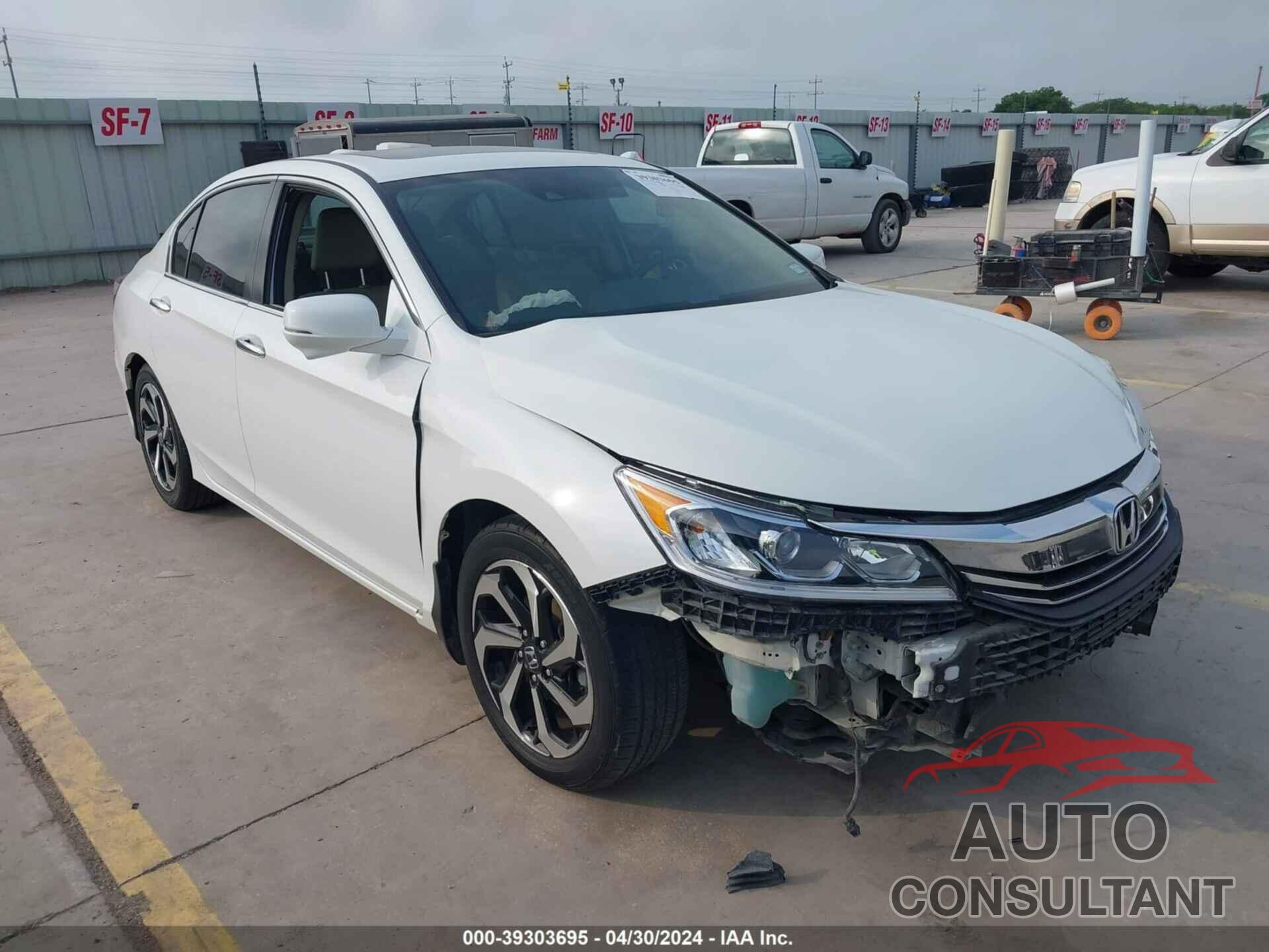 HONDA ACCORD 2017 - 1HGCR2F91HA112995