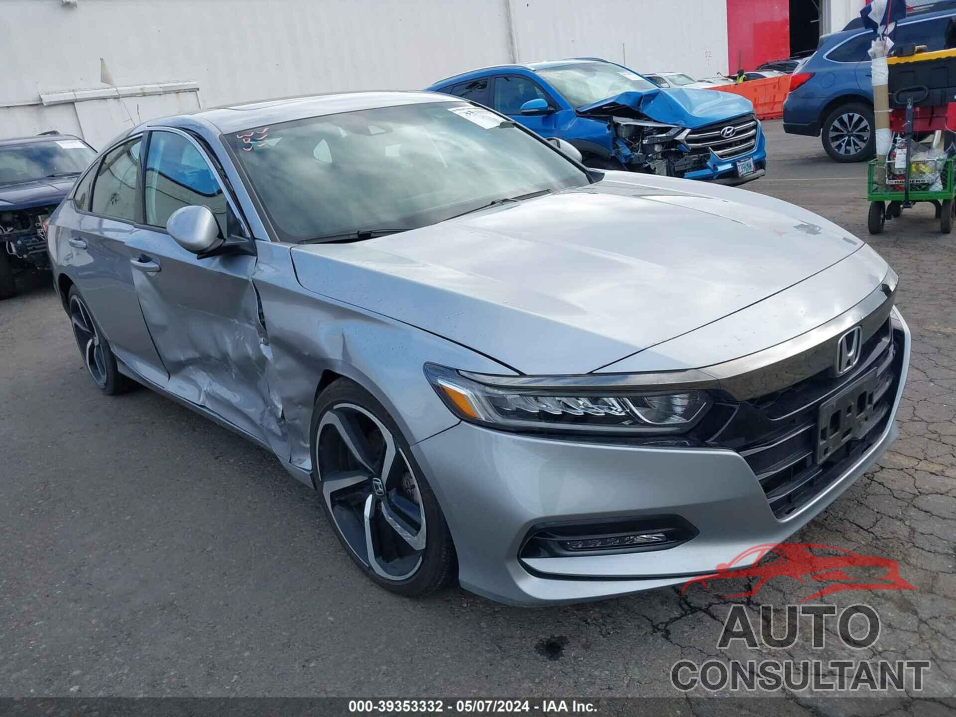 HONDA ACCORD 2018 - 1HGCV2F38JA038598