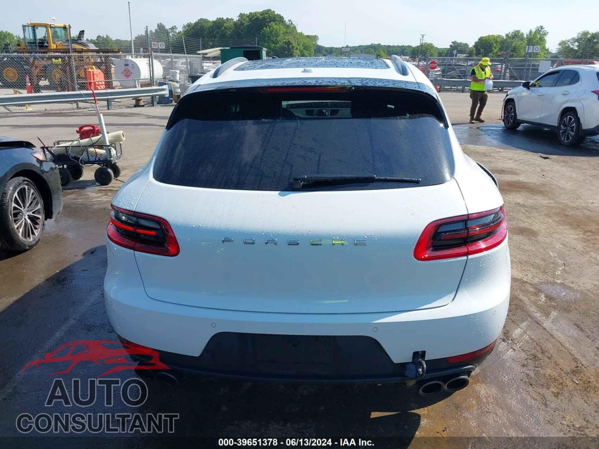 PORSCHE MACAN 2018 - WP1AA2A51JLB23764