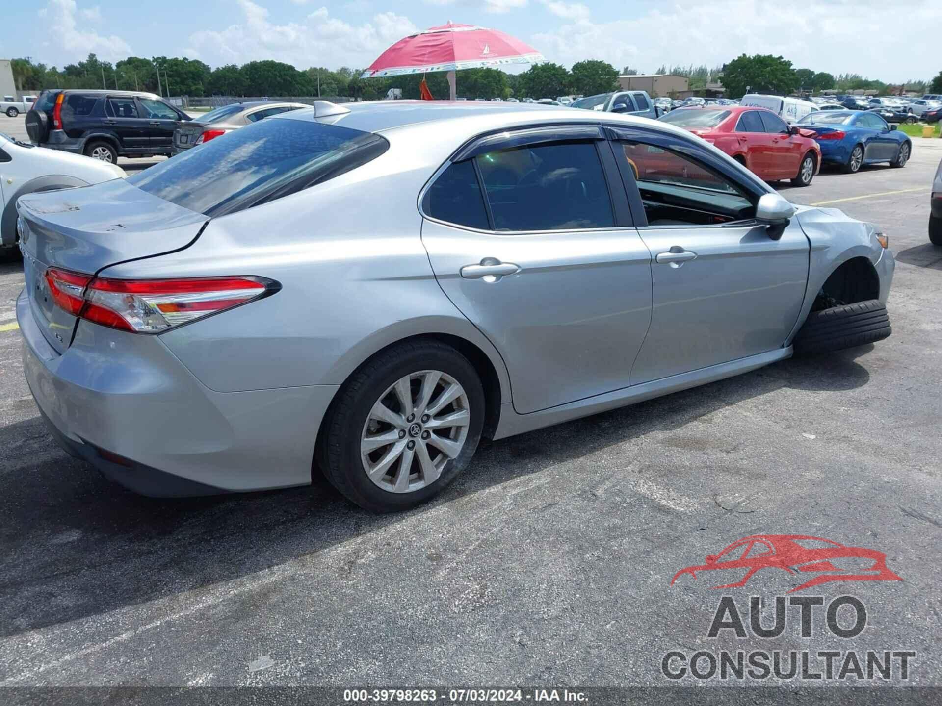 TOYOTA CAMRY 2019 - 4T1B11HK4KU752681