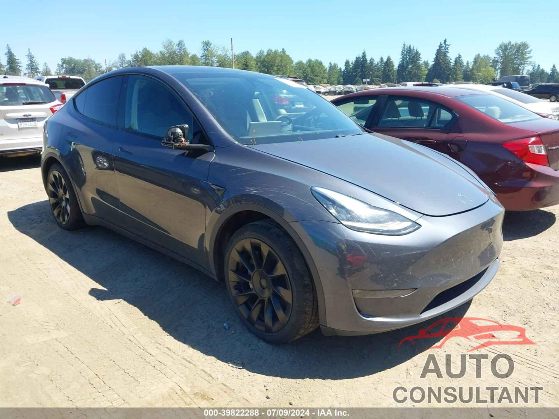 TESLA MODEL Y 2020 - 5YJYGDEEXLF033328