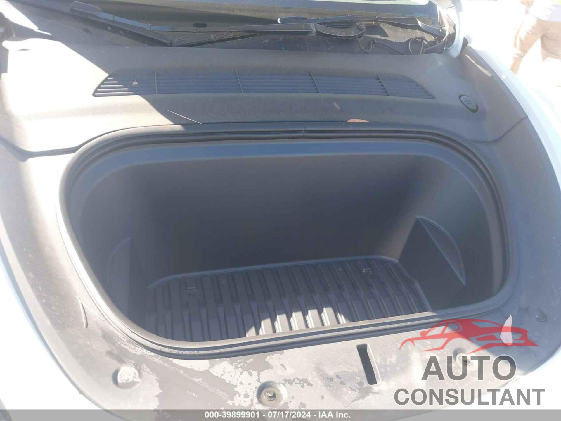TESLA MODEL Y 2022 - 7SAYGDEE0NF515487