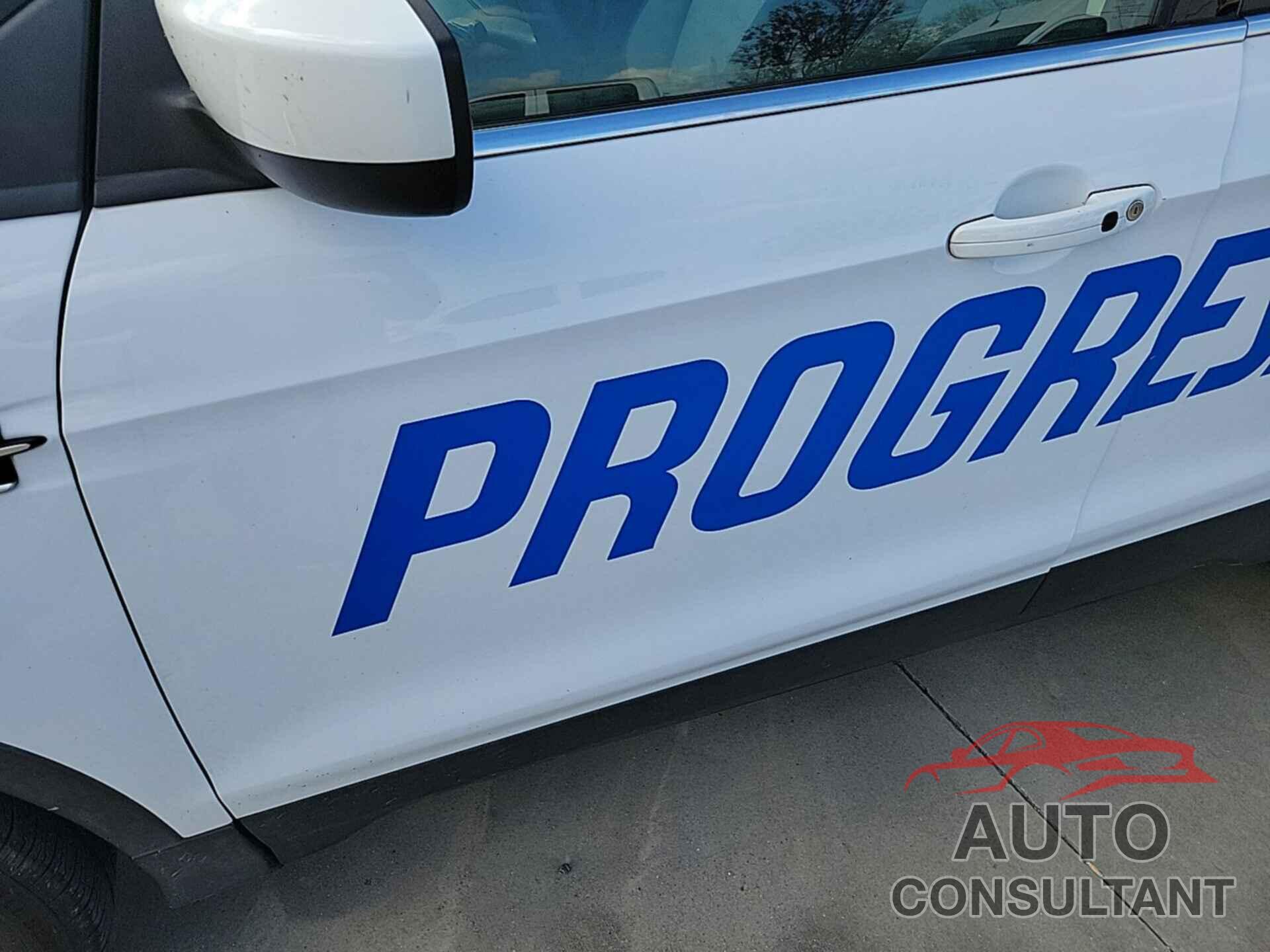 FORD ESCAPE 2019 - 1FMCU0GD5KUC07632