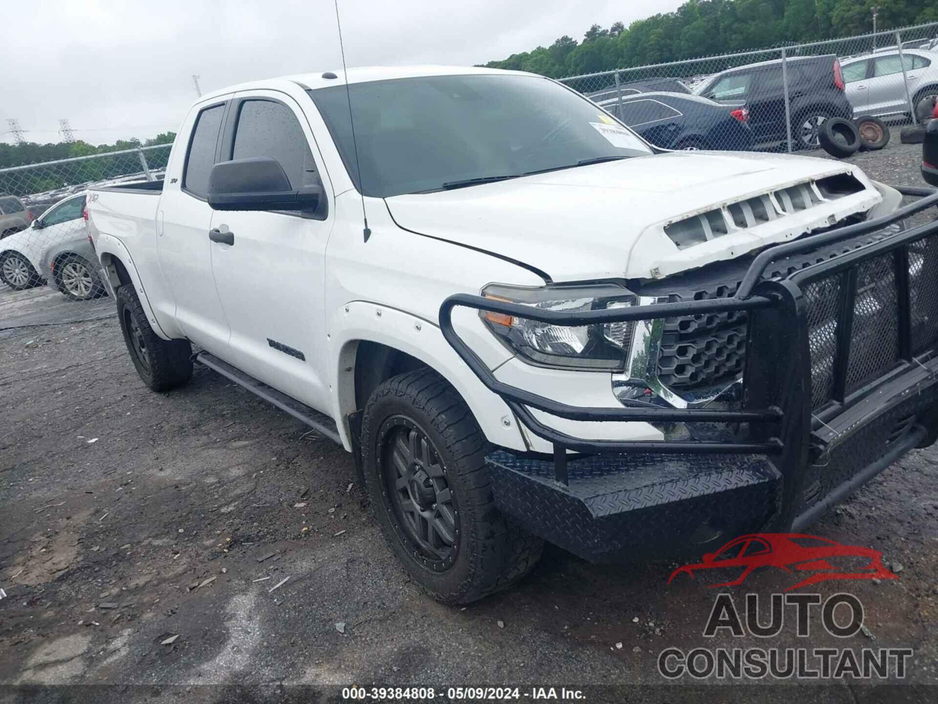 TOYOTA TUNDRA 2018 - 5TFRM5F15JX125660