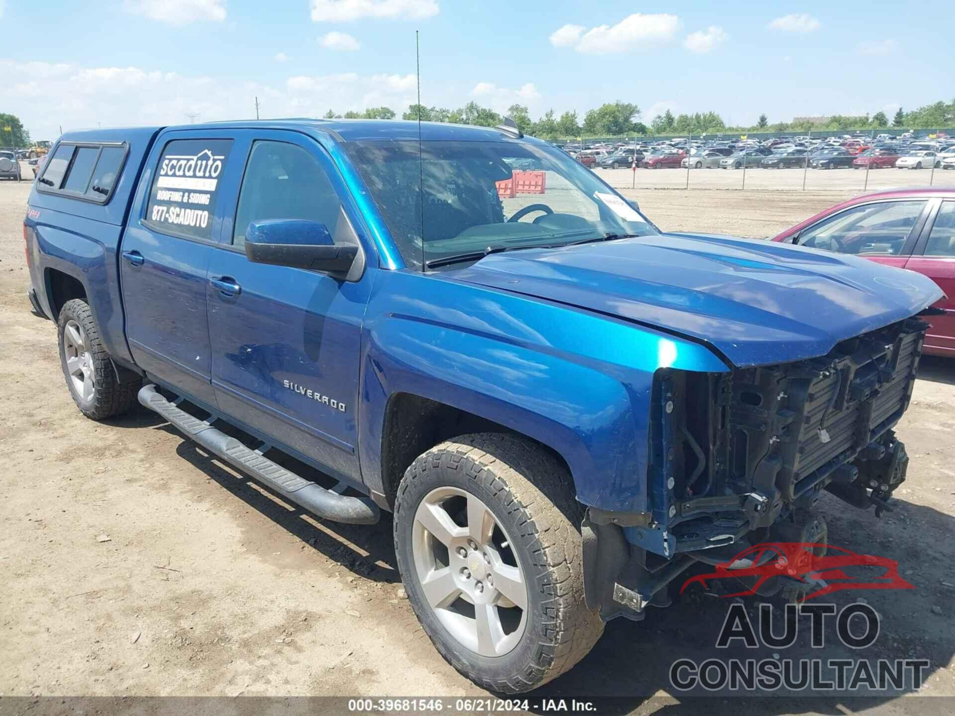 CHEVROLET SILVERADO 1500 2018 - 3GCUKREC8JG487223