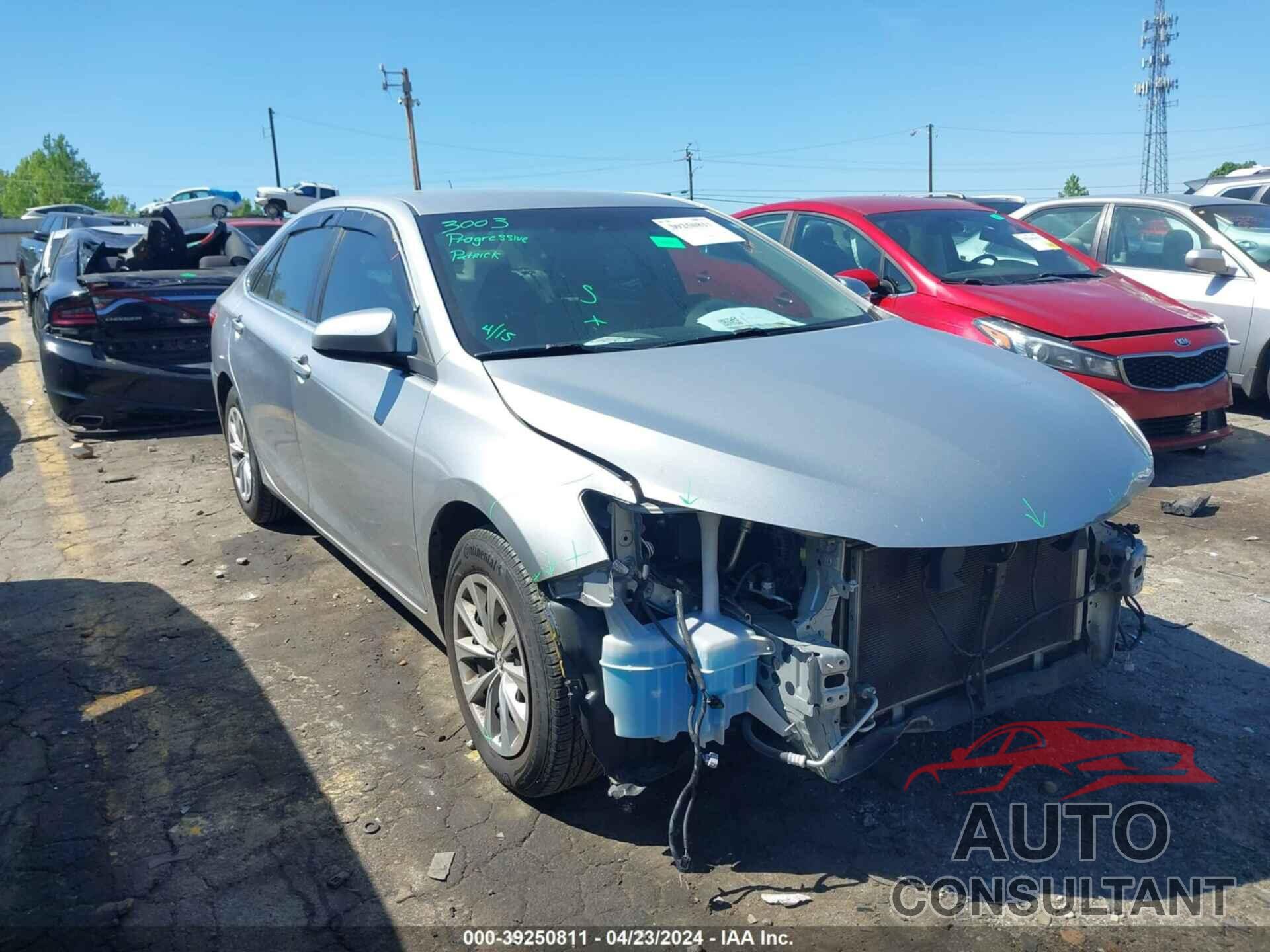 TOYOTA CAMRY 2016 - 4T4BF1FK6GR547221