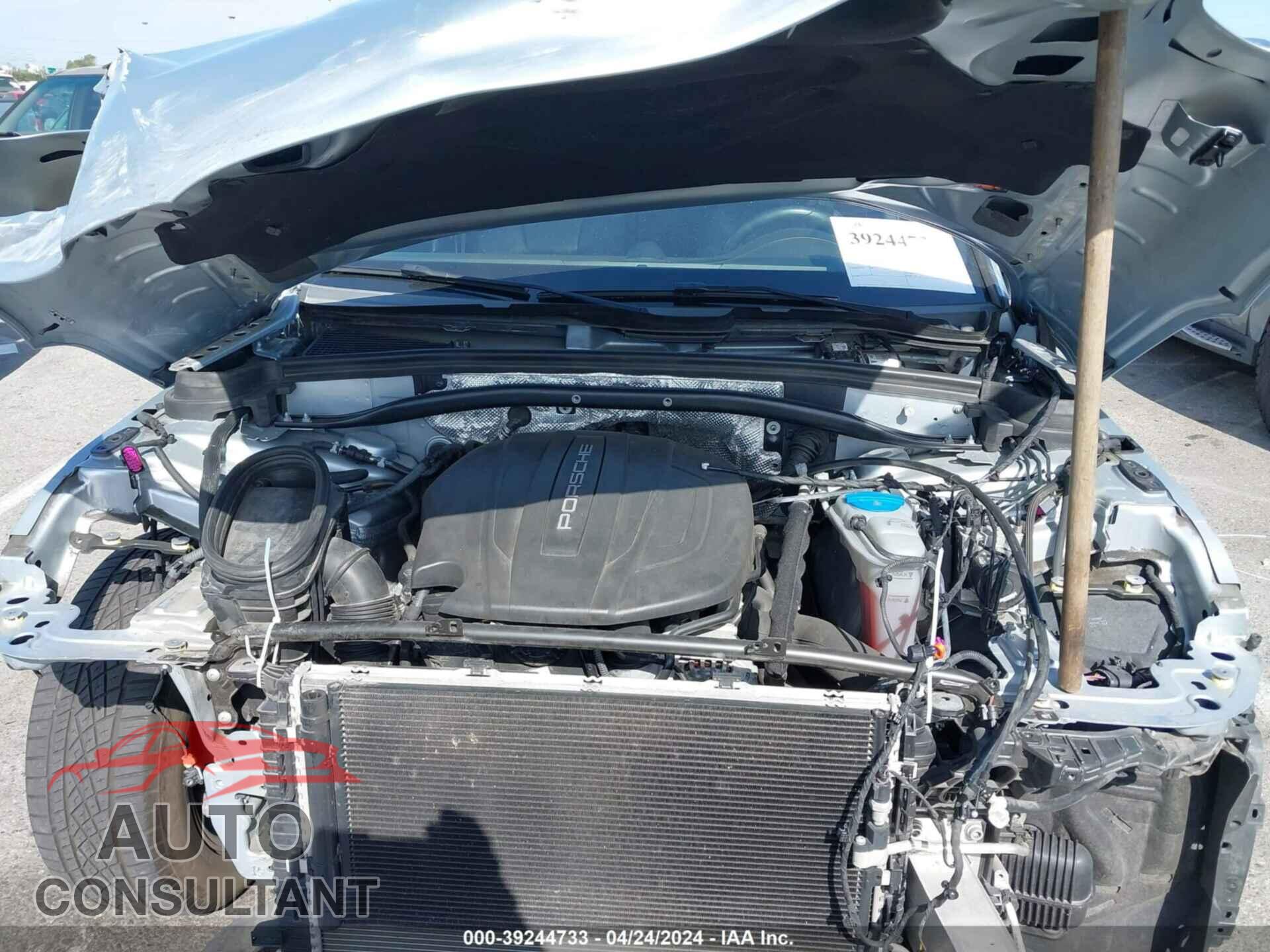 PORSCHE MACAN 2018 - WP1AA2A56JLB01162