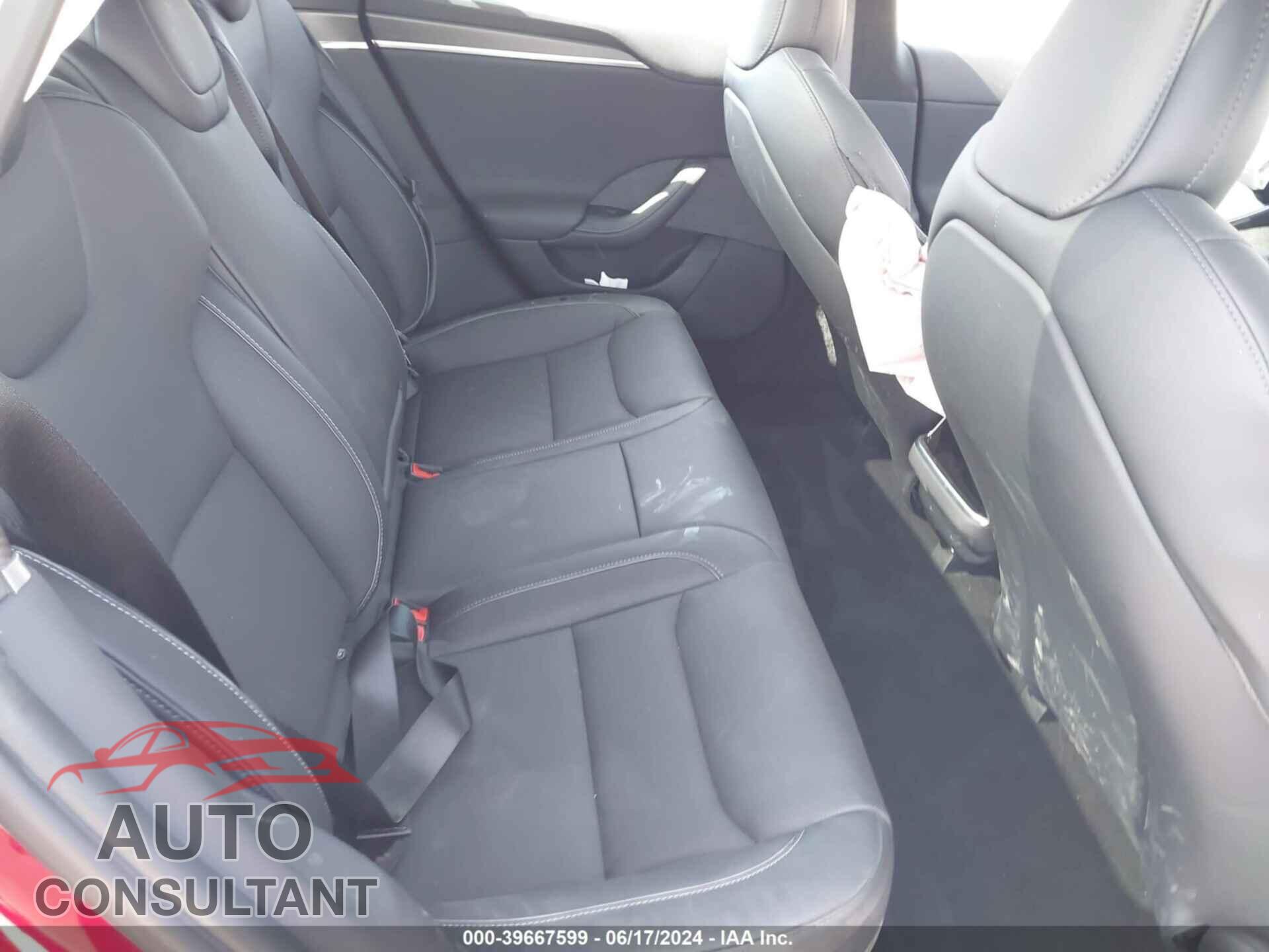 TESLA MODEL S 2024 - 5YJSA1E68RF533382