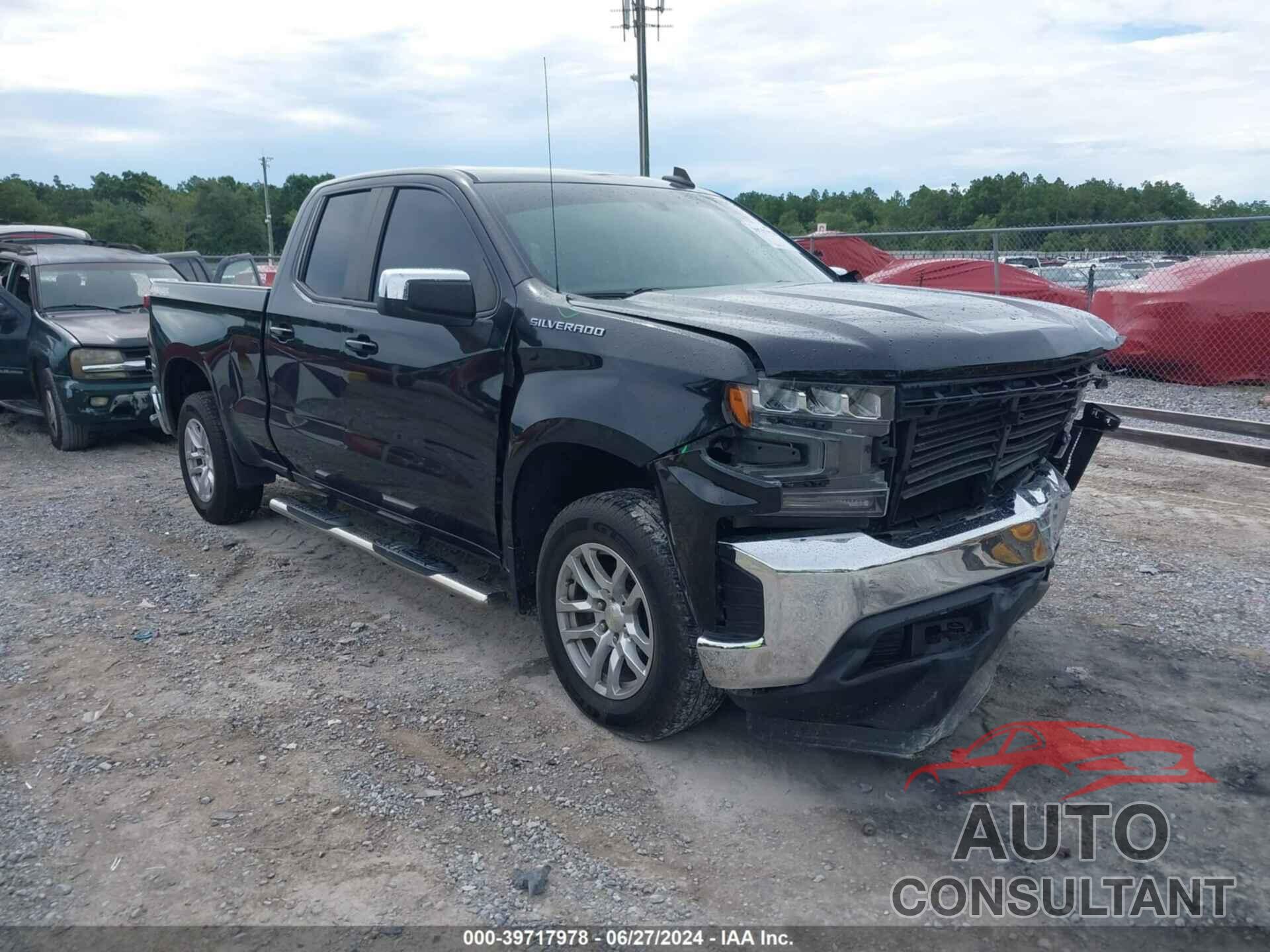 CHEVROLET SILVERADO 1500 2020 - 1GCRYDED5LZ258422