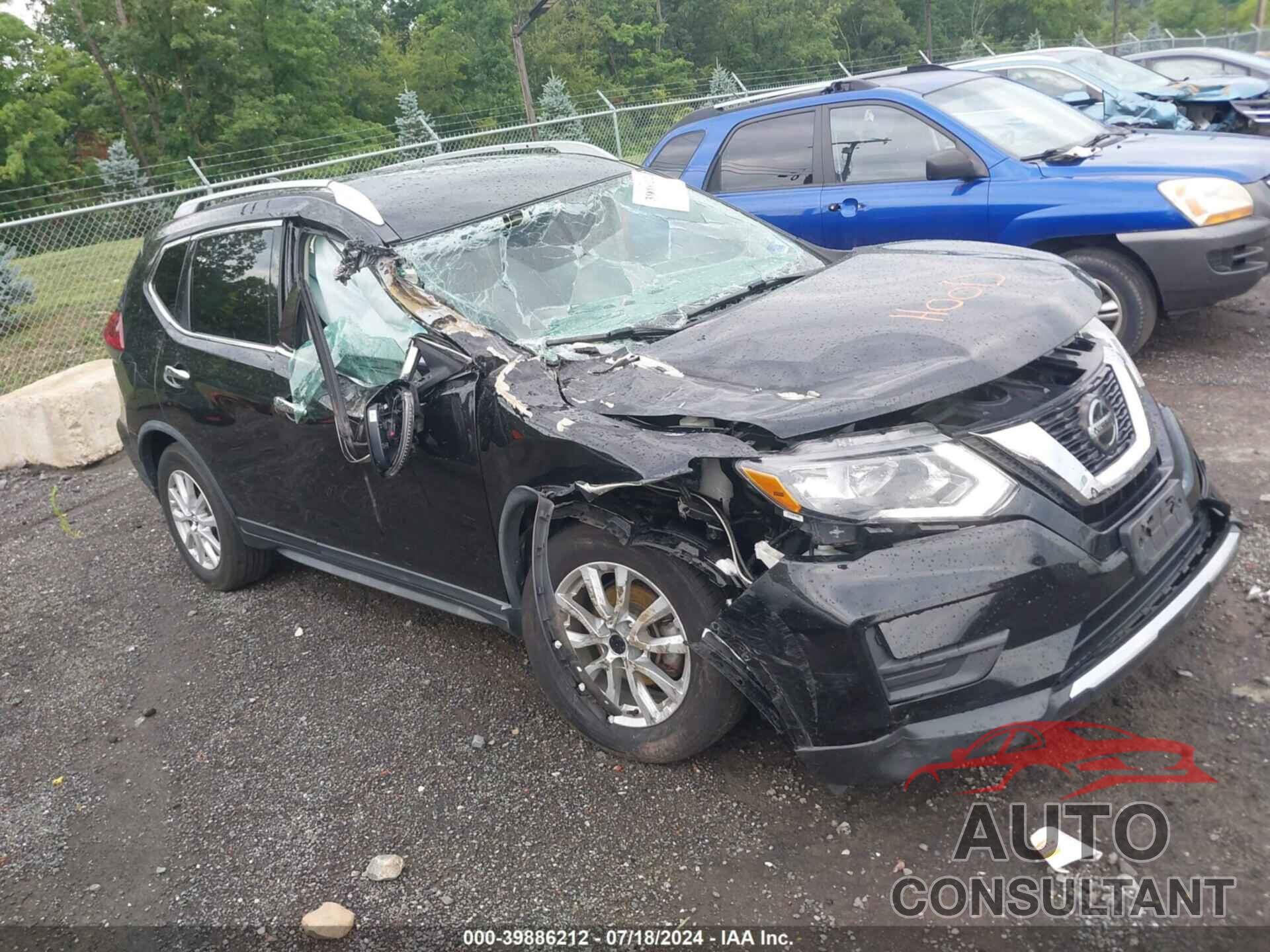 NISSAN ROGUE 2018 - KNMAT2MV8JP607124