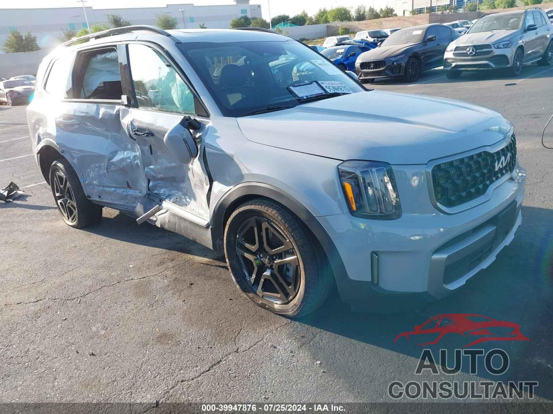 KIA TELLURIDE 2023 - 5XYP3DGC6PG396341