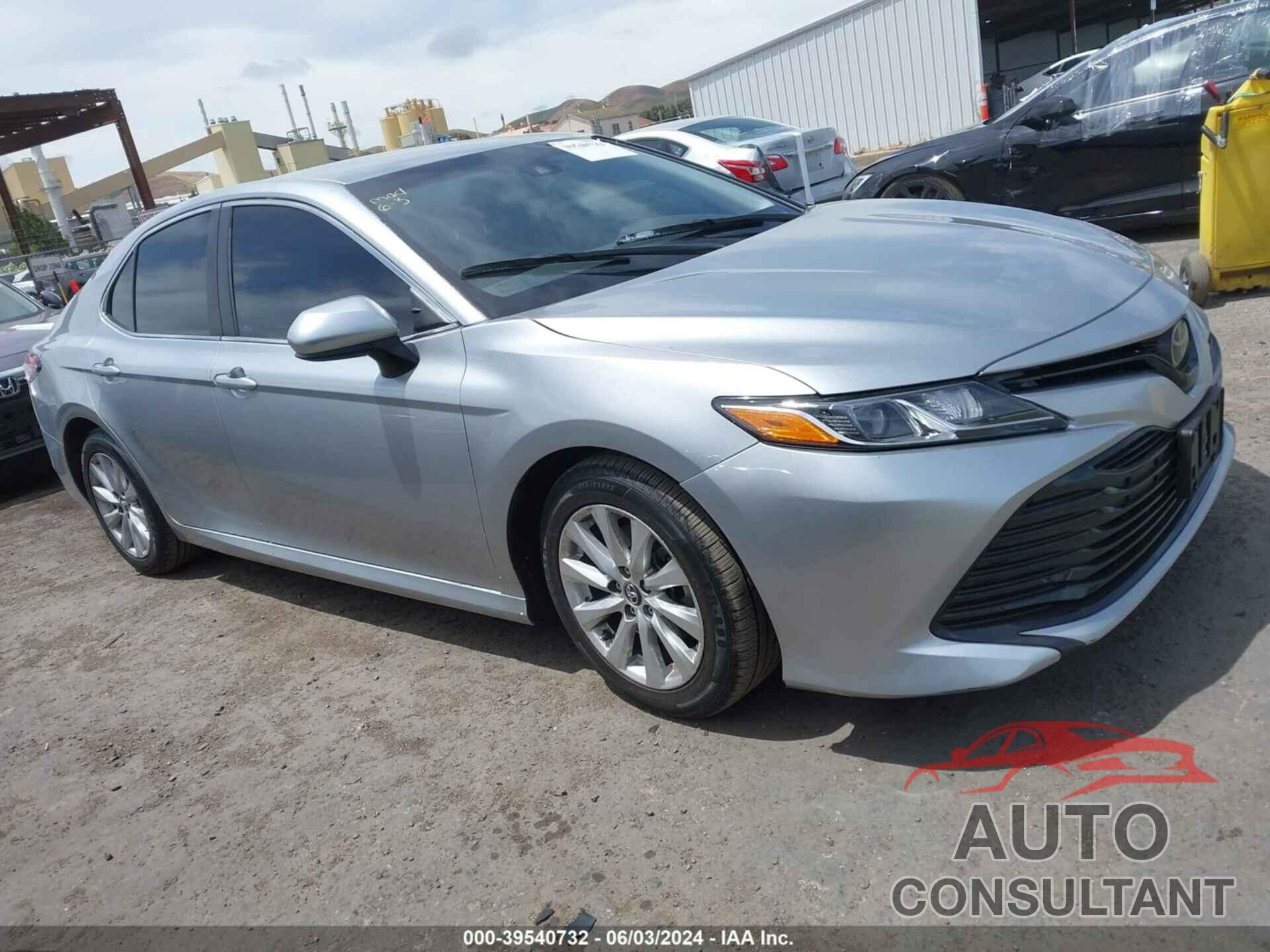 TOYOTA CAMRY 2019 - 4T1B11HK6KU825842