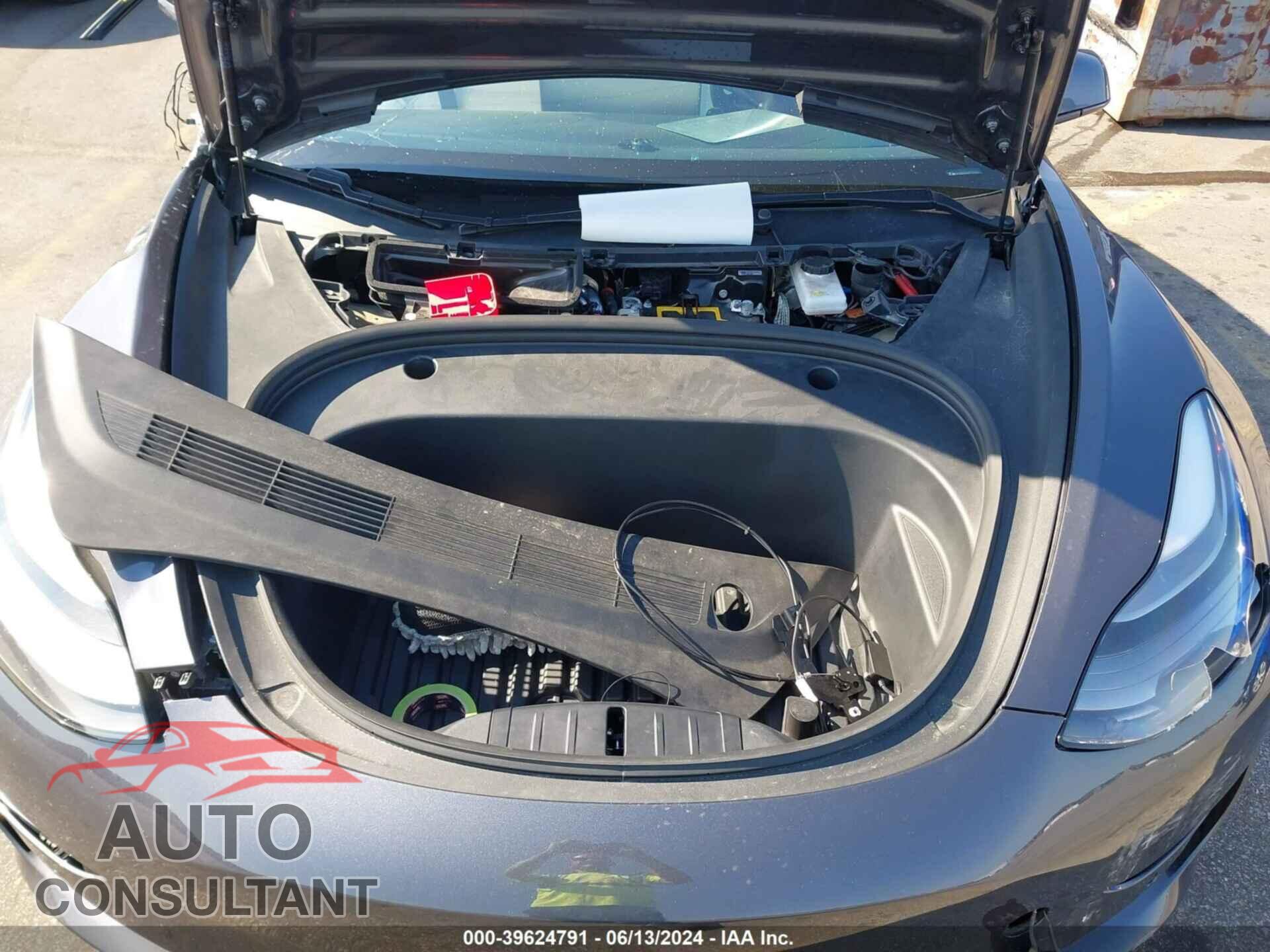 TESLA MODEL 3 2021 - 5YJ3E1EA1MF920569