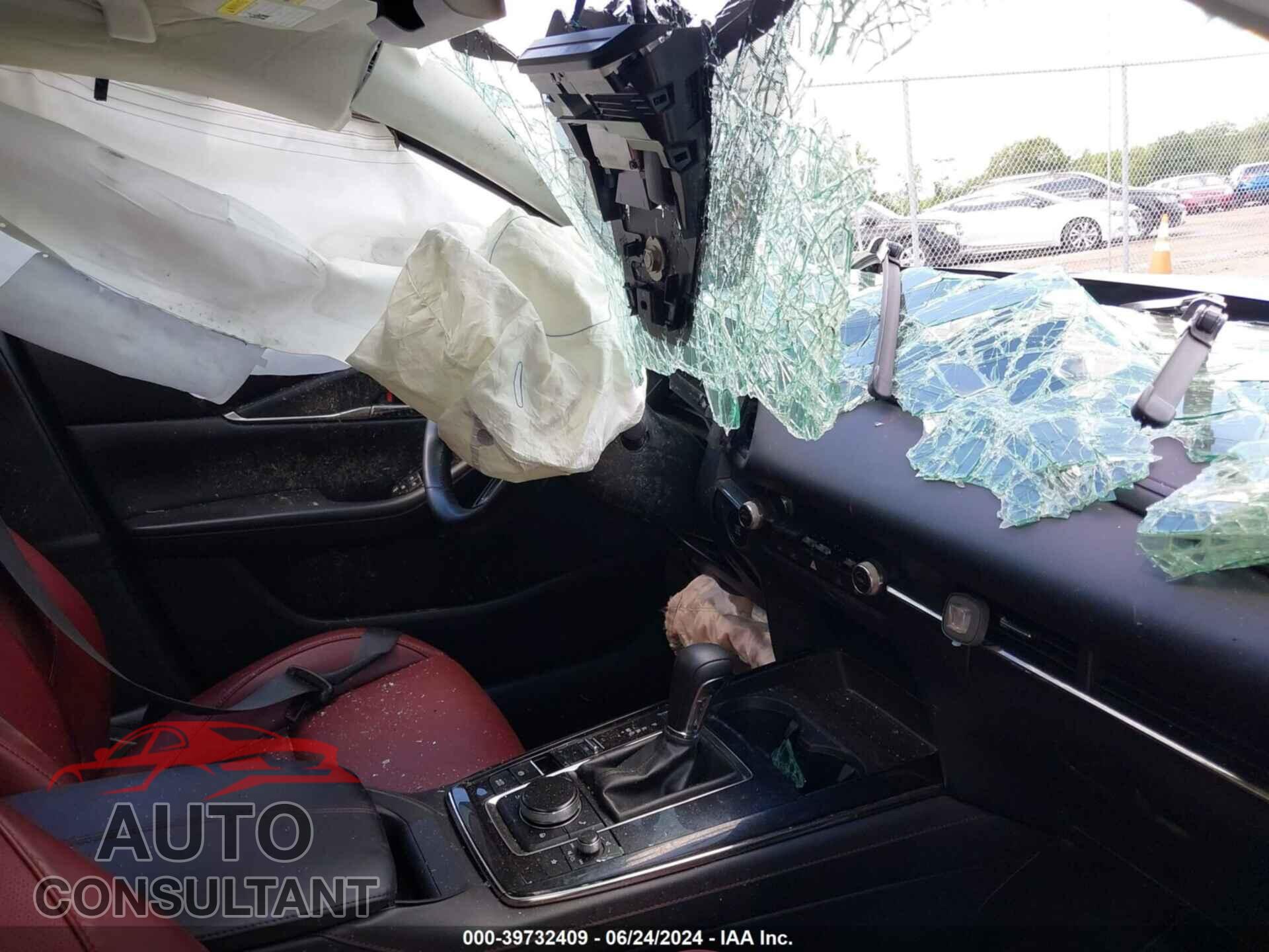 MAZDA CX-30 2023 - 3MVDMBCM6PM500427