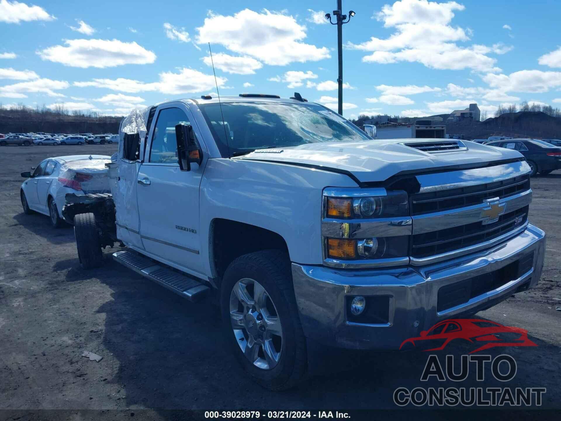 CHEVROLET SILVERADO 2500HD 2019 - 1GC1KTEY4KF268032