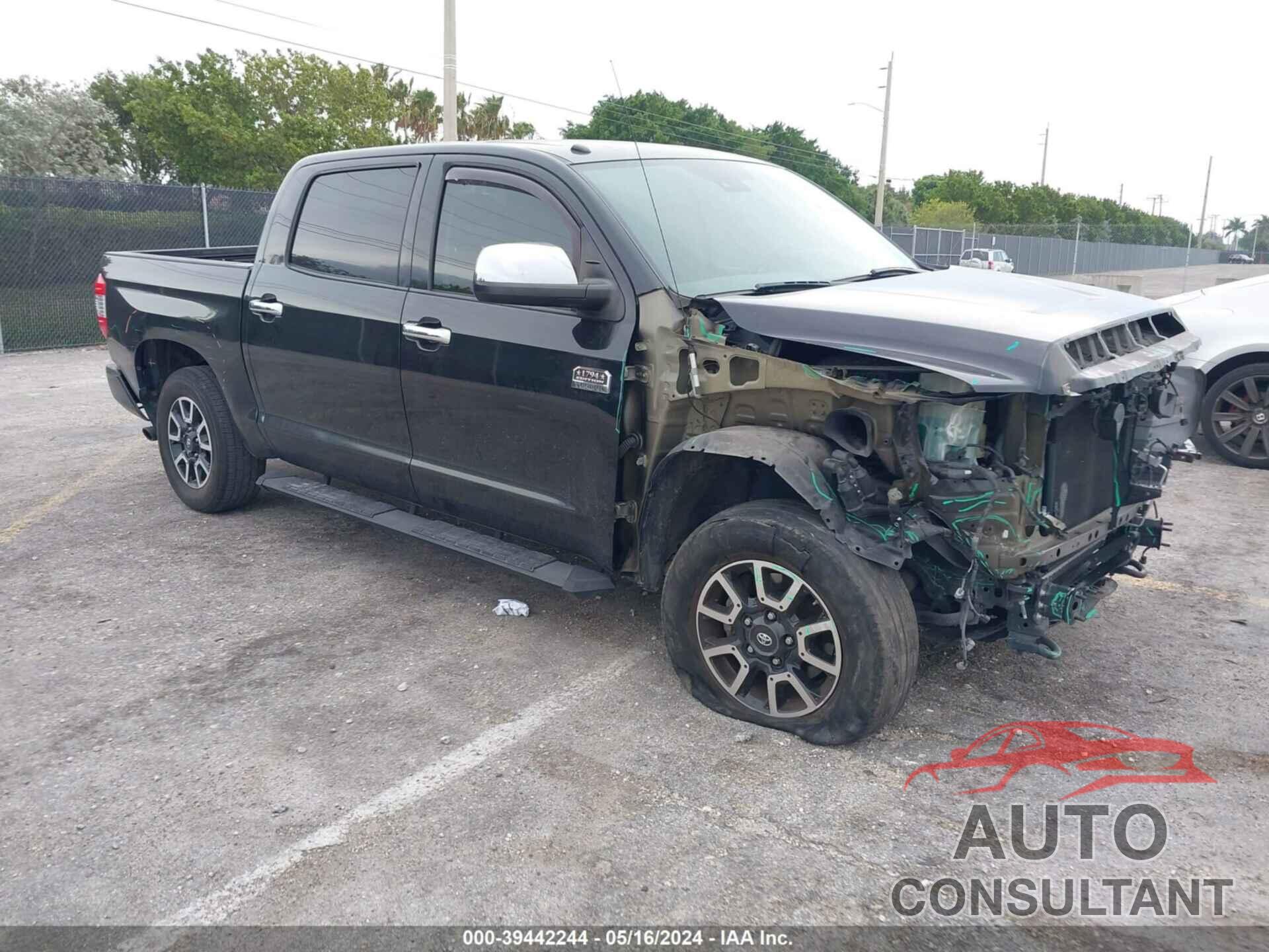 TOYOTA TUNDRA 2019 - 5TFAY5F17KX783290