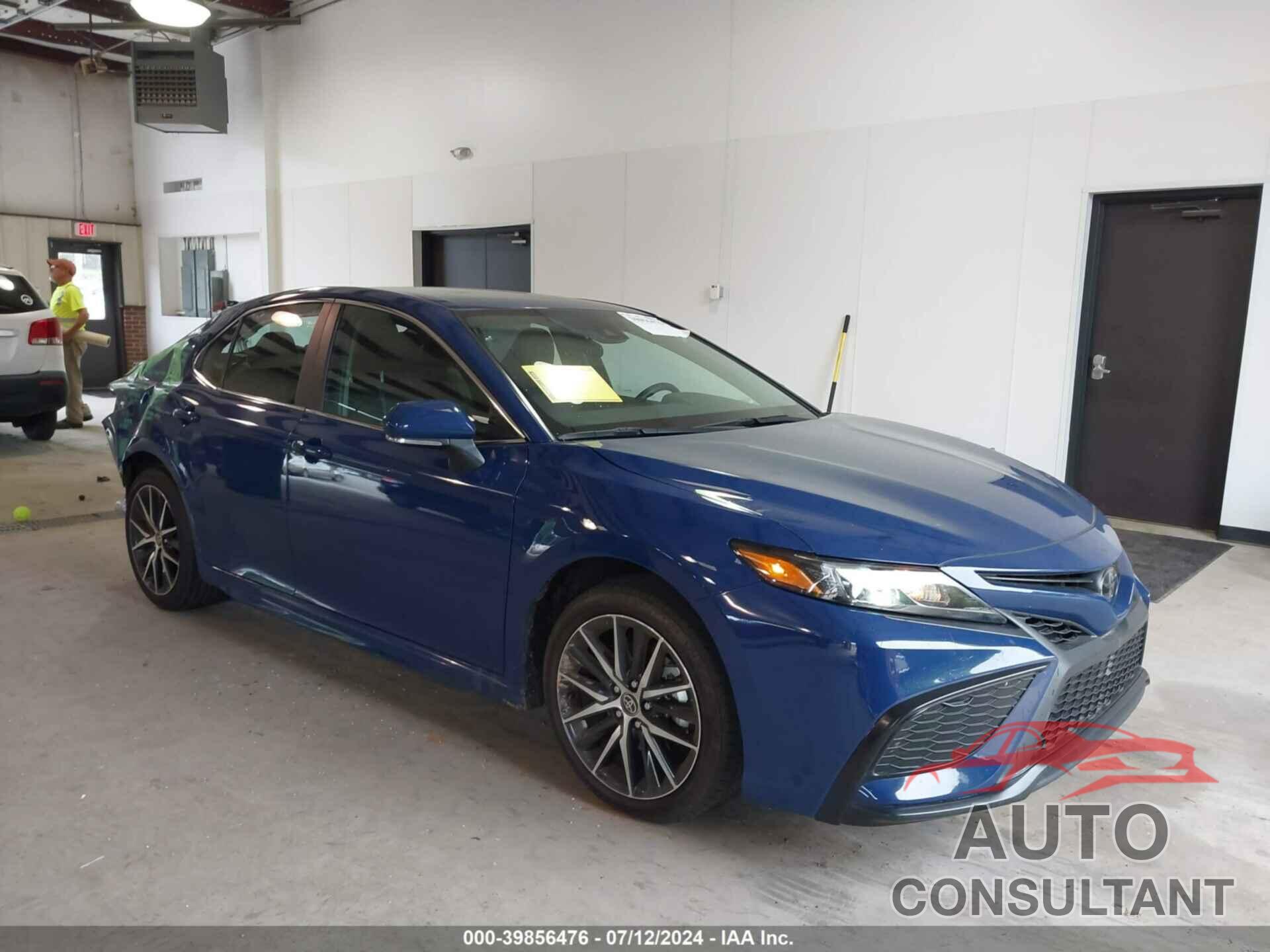 TOYOTA CAMRY 2023 - 4T1G11AK9PU167148
