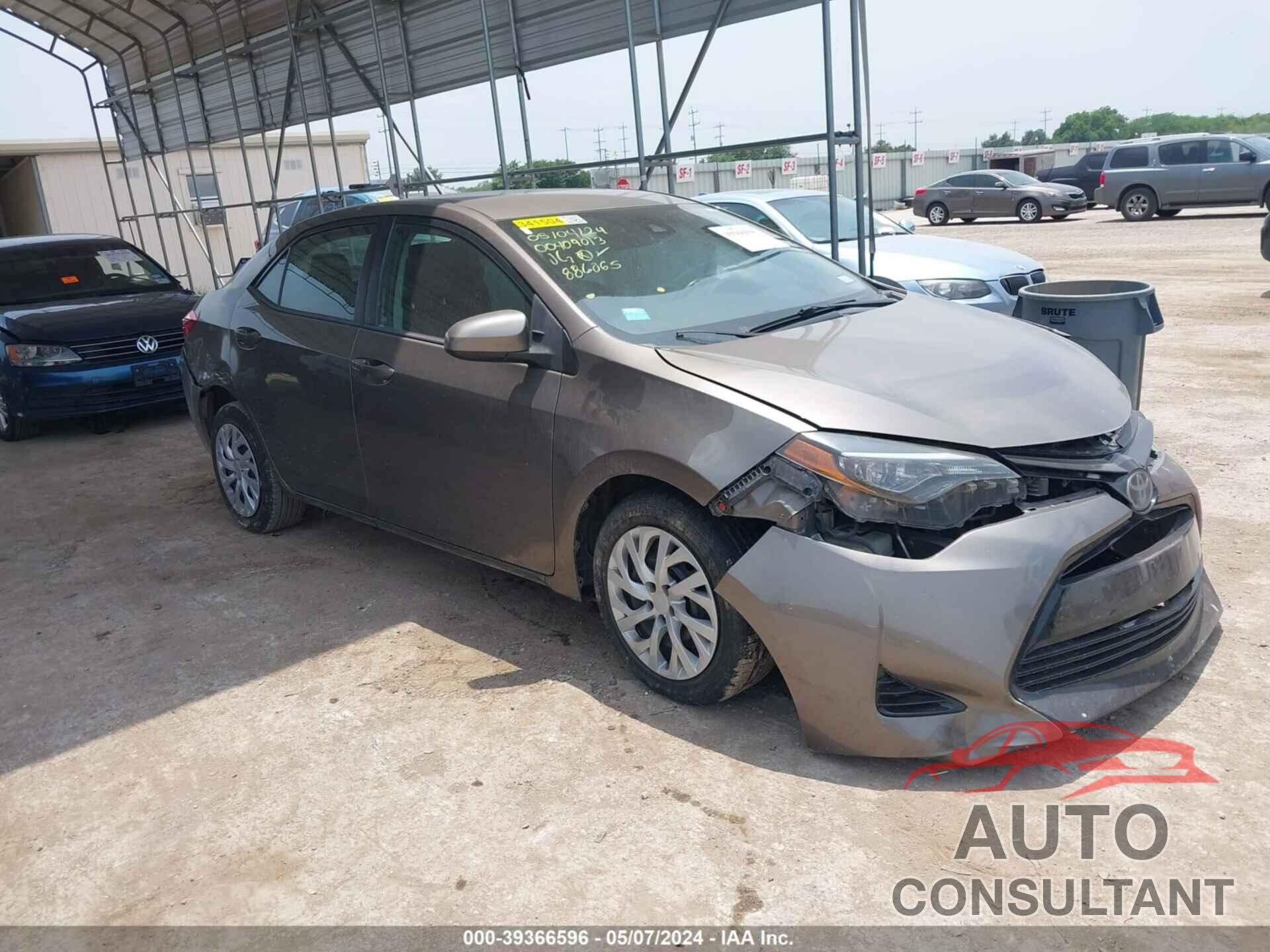 TOYOTA COROLLA 2017 - 2T1BURHE2HC886065