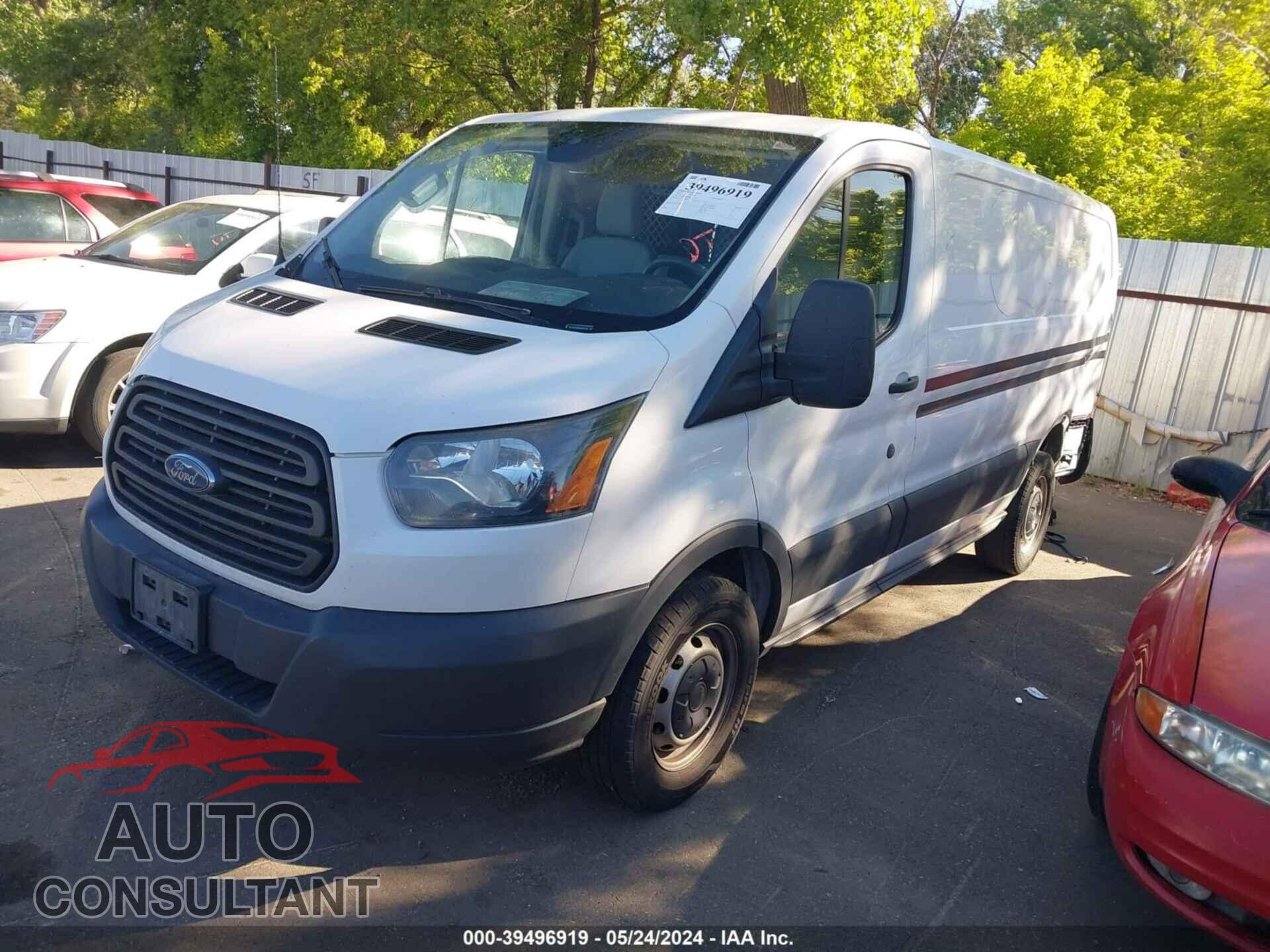 FORD TRANSIT 2017 - 1FTYR1YM5HKA27751
