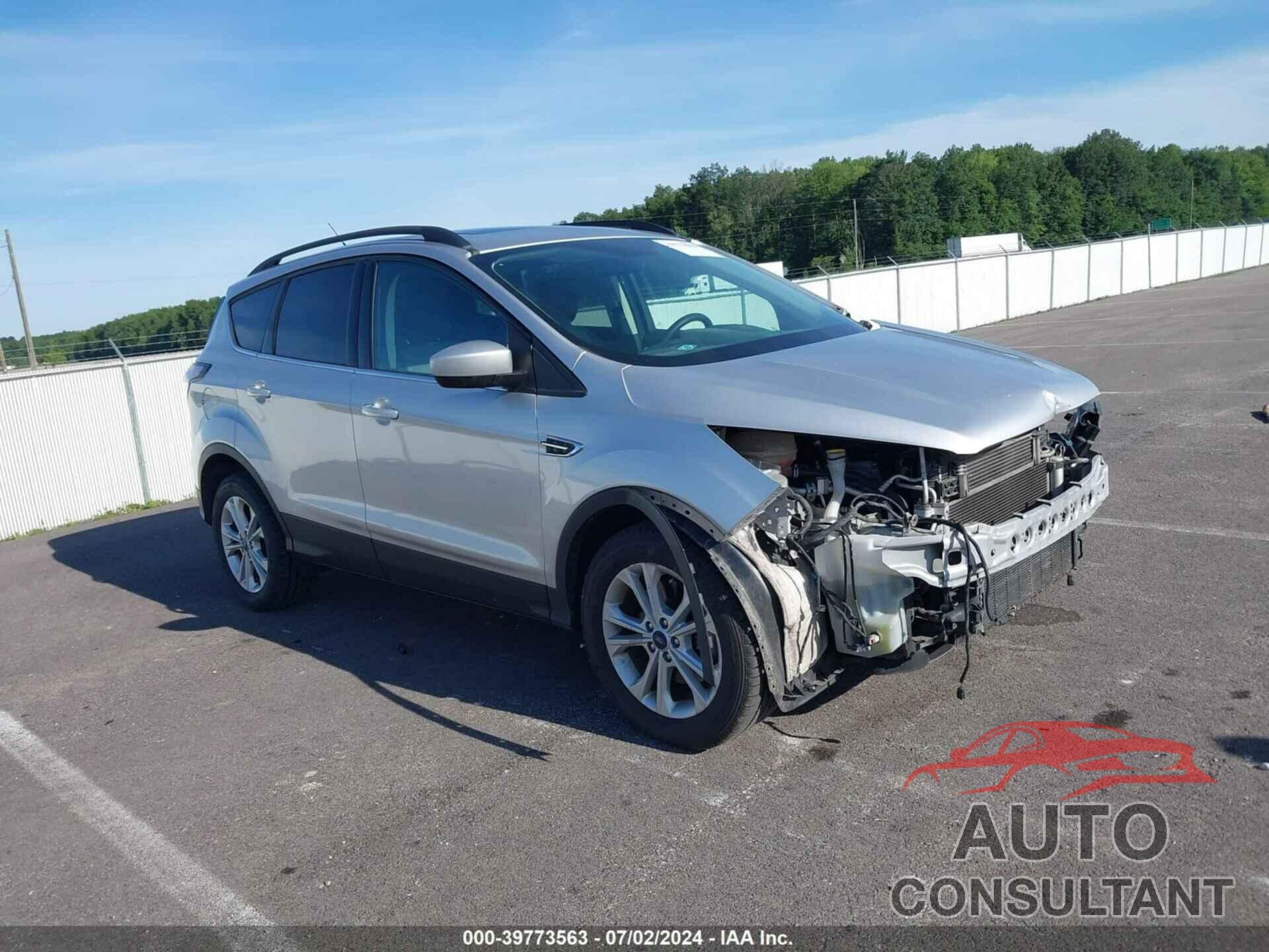 FORD ESCAPE 2018 - 1FMCU9GD9JUB62102