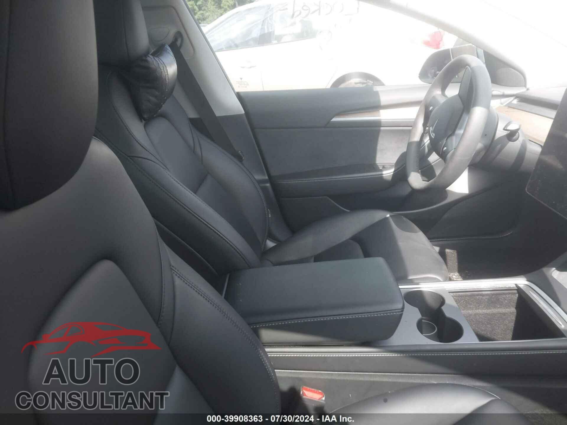 TESLA MODEL 3 2021 - 5YJ3E1EA6MF092857
