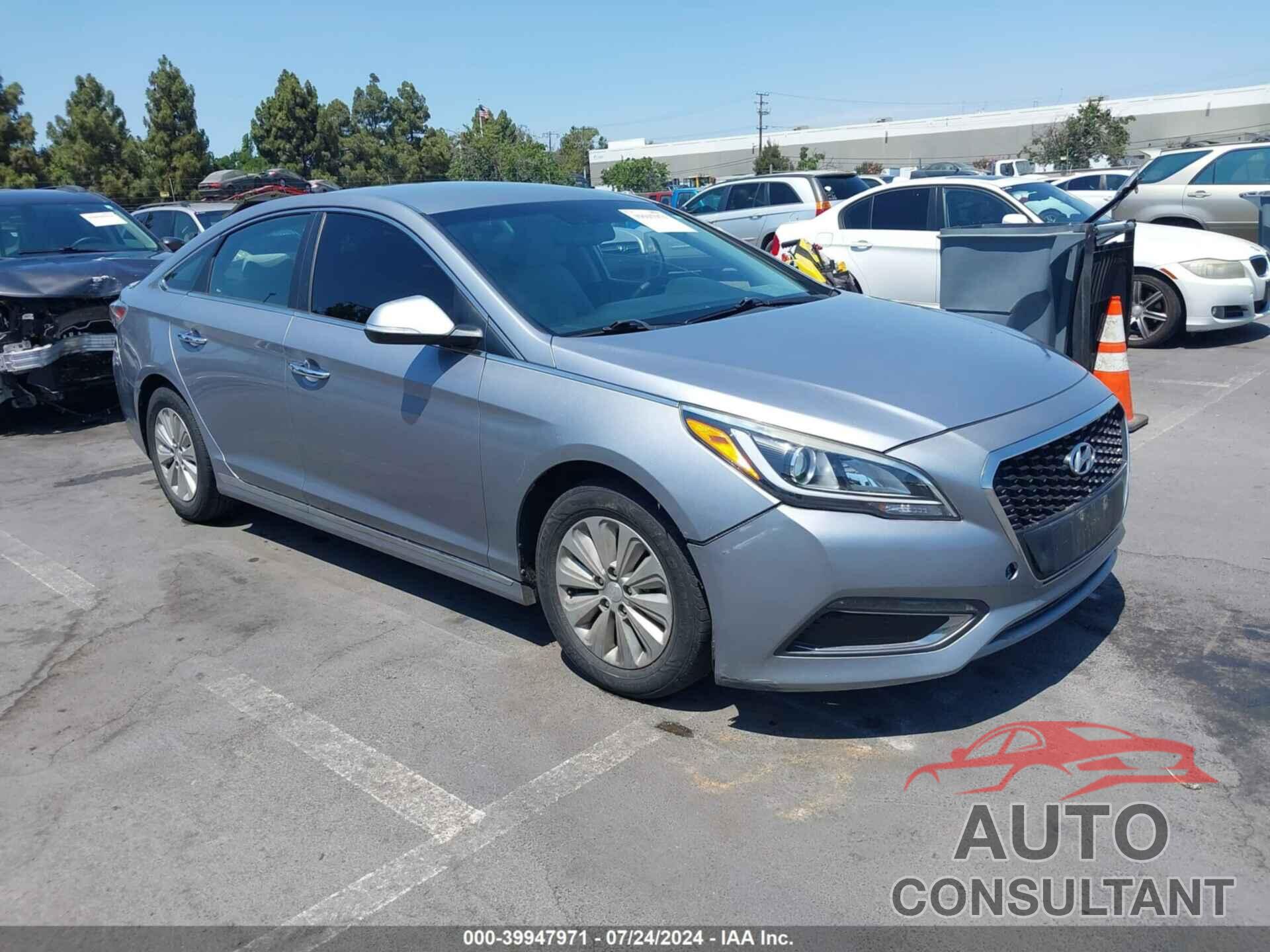 HYUNDAI SONATA HYBRID 2016 - KMHE24L19GA009954