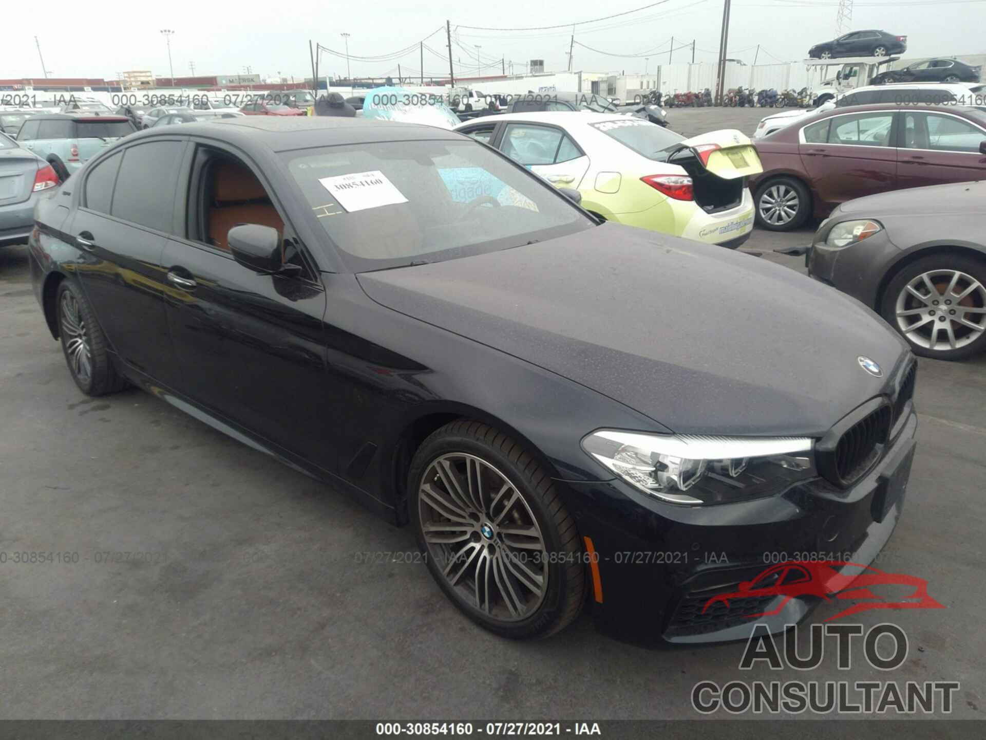 BMW 5 SERIES 2018 - WBAJA9C59JB033899