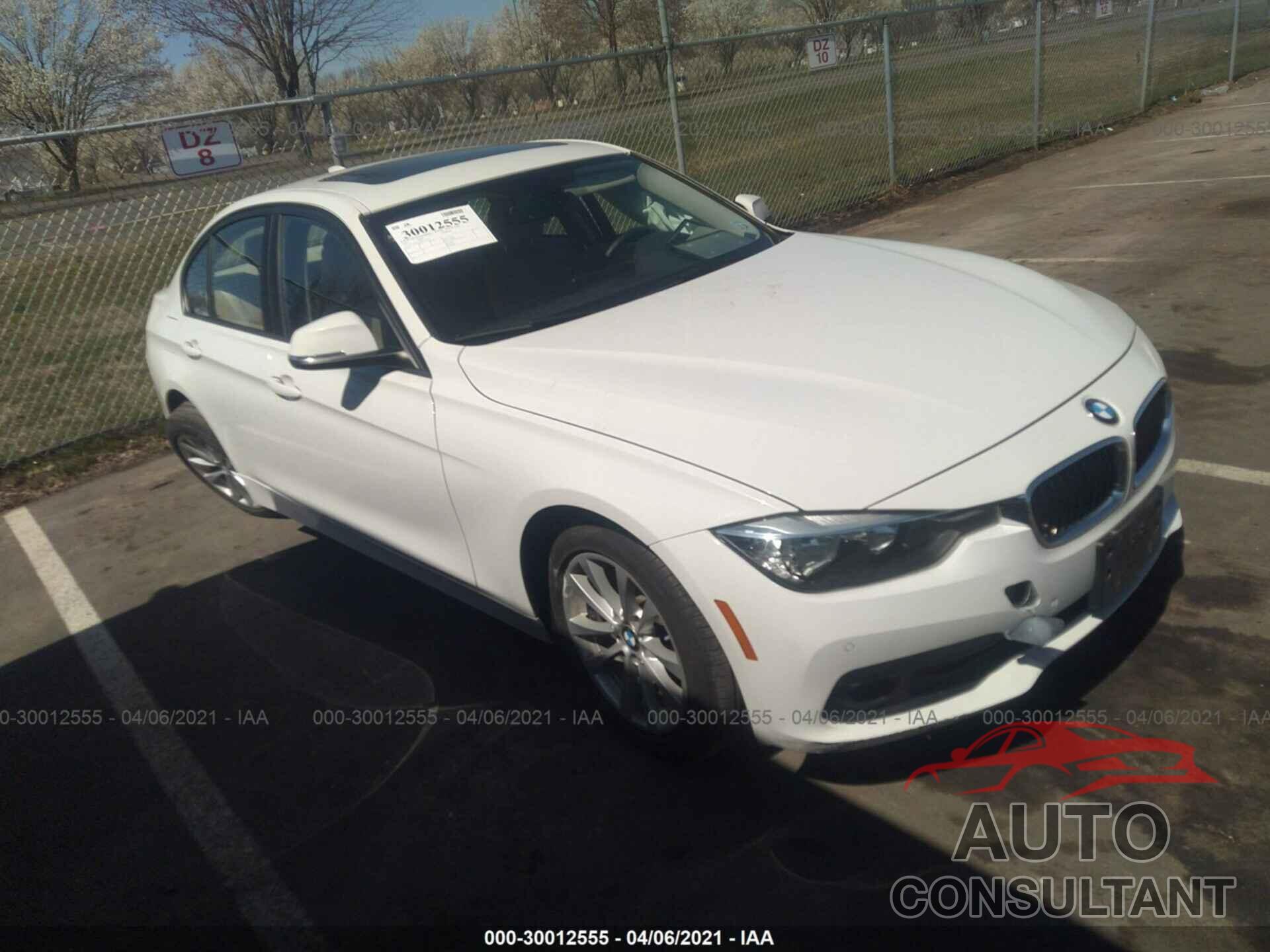 BMW 3 SERIES 2016 - WBA8E5G51GNU21447