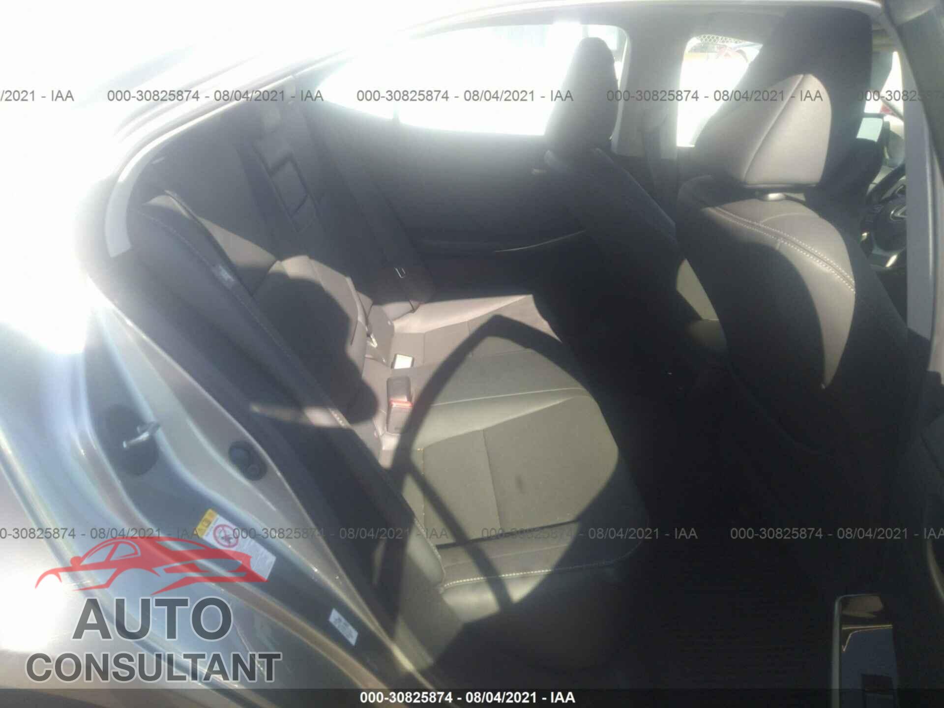 LEXUS IS 2018 - JTHBA1D25J5083032