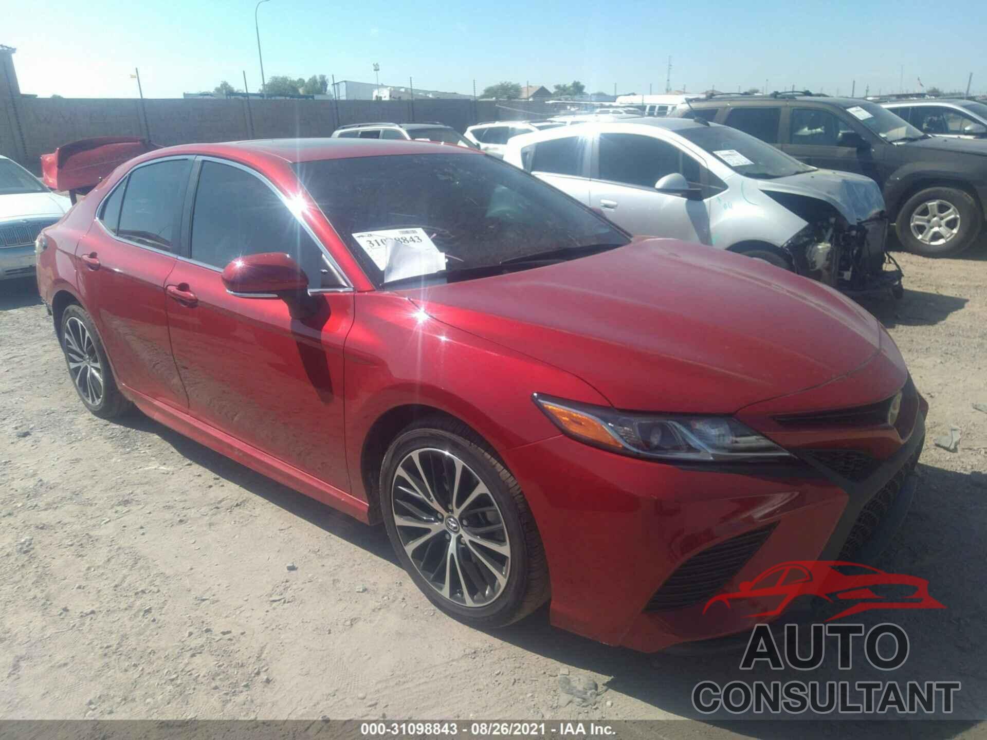 TOYOTA CAMRY 2019 - 4T1B11HK2KU166688