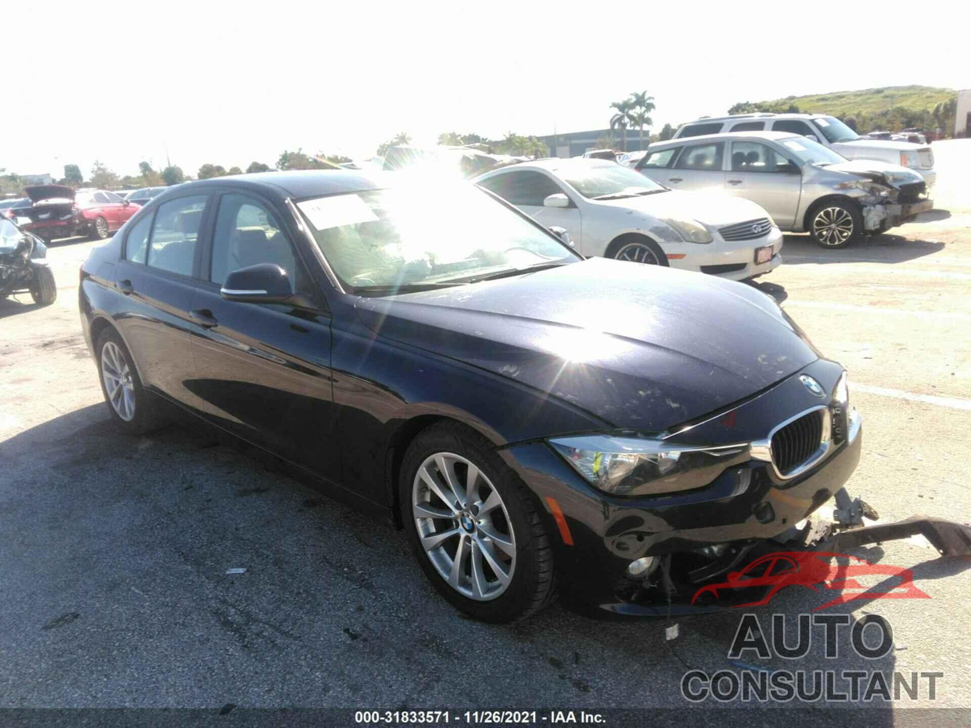 BMW 3 SERIES 2017 - WBA8E1G50HNU14211