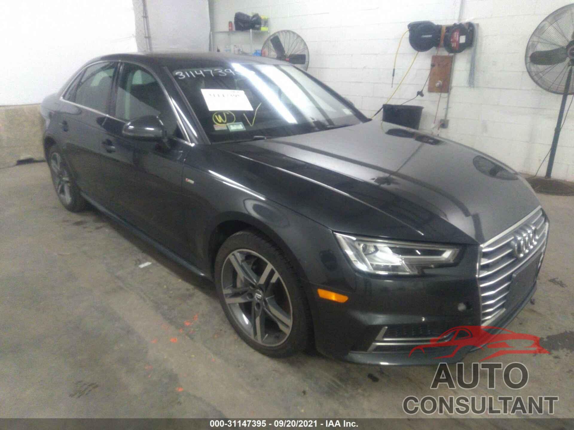 AUDI A4 2018 - WAUENAF4XJA139794