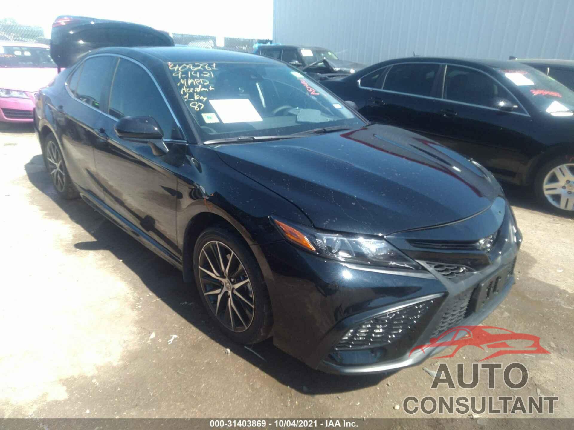 TOYOTA CAMRY 2021 - 4T1G11AK3MU607411