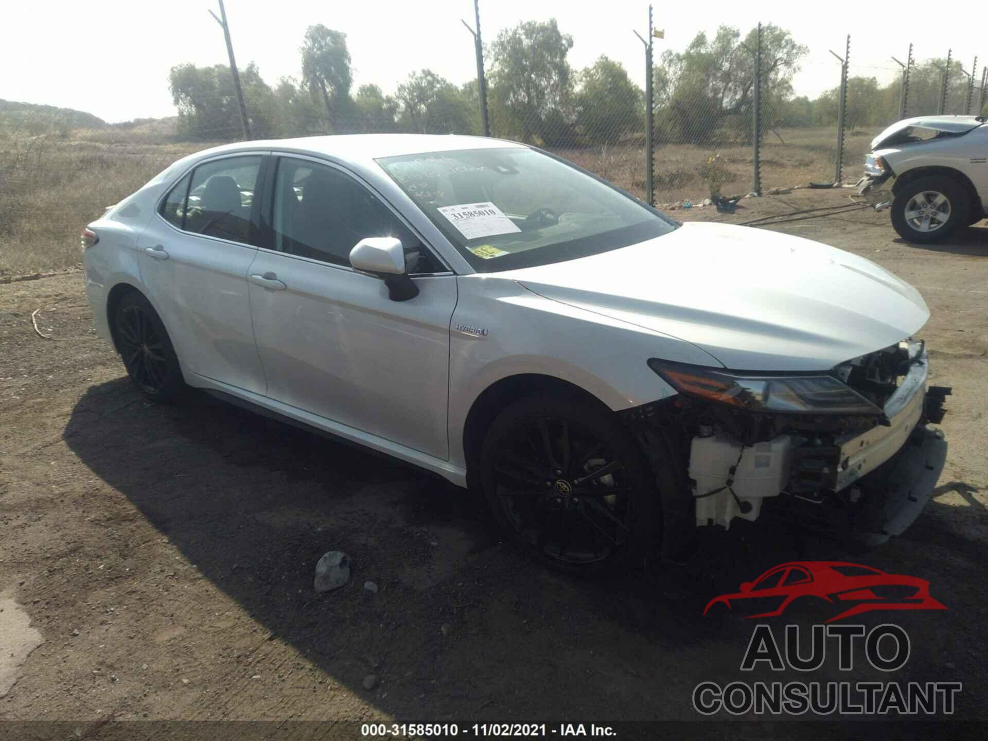 TOYOTA CAMRY 2021 - 4T1K31AK4MU548759