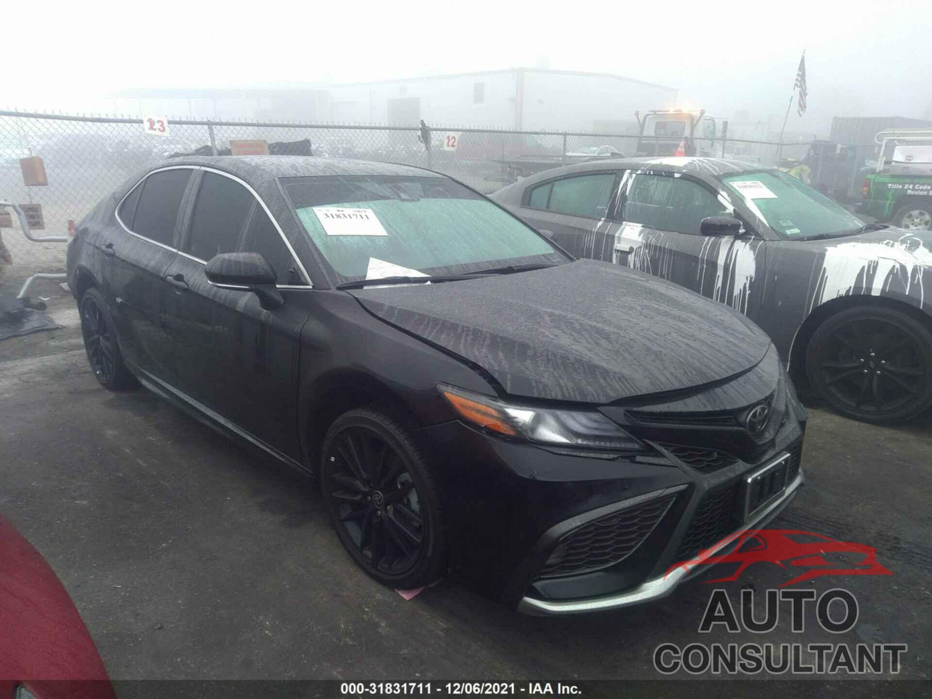 TOYOTA CAMRY 2022 - 4T1K61AK6NU620294