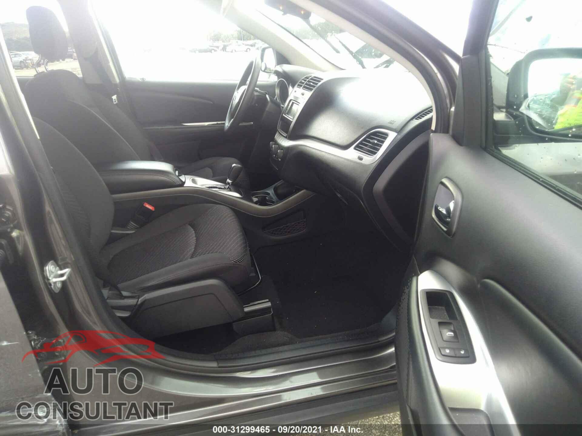 DODGE JOURNEY 2018 - 3C4PDCAB2JT275040