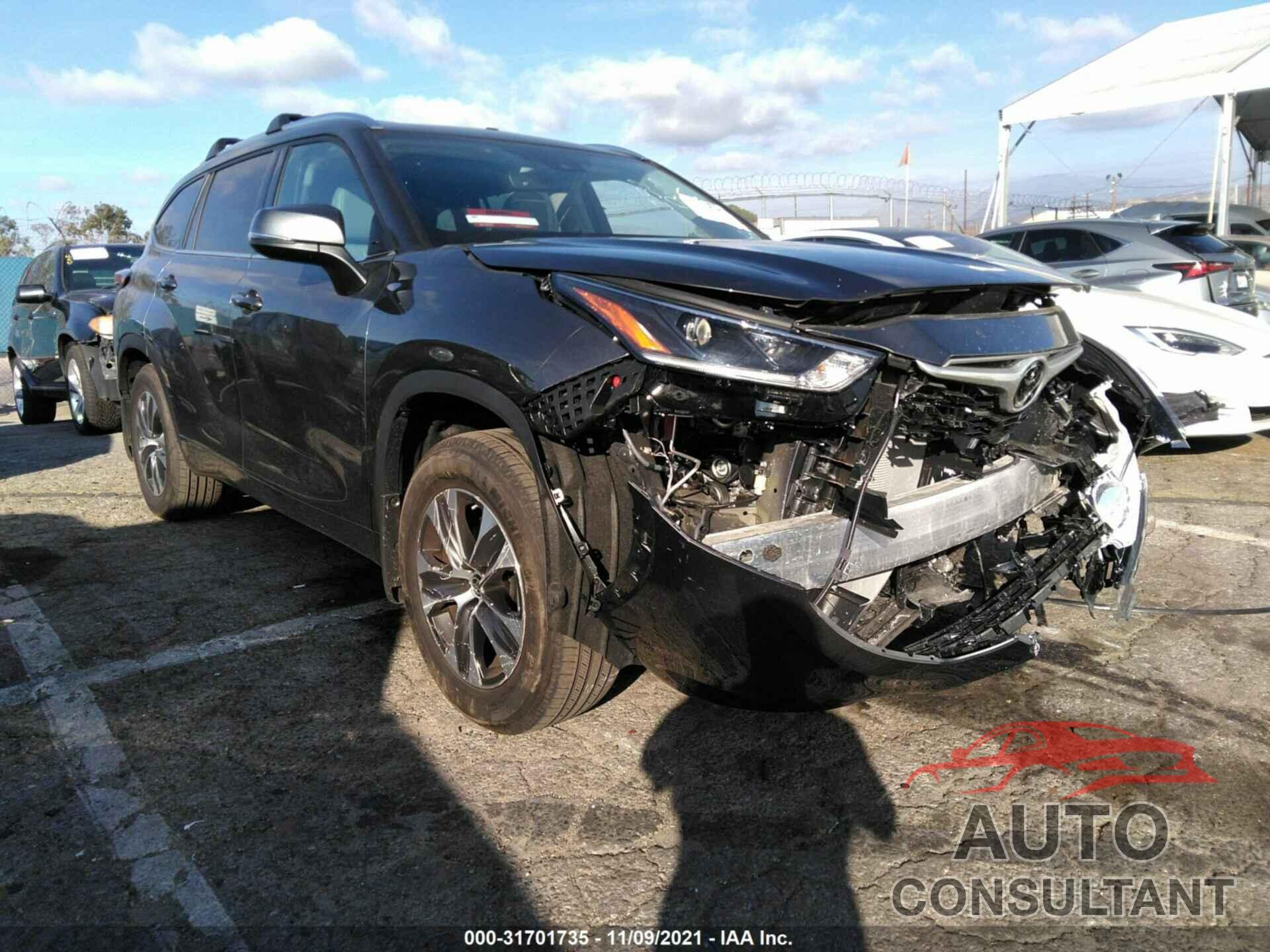 TOYOTA HIGHLANDER 2021 - 5TDHZRAH1MS081420