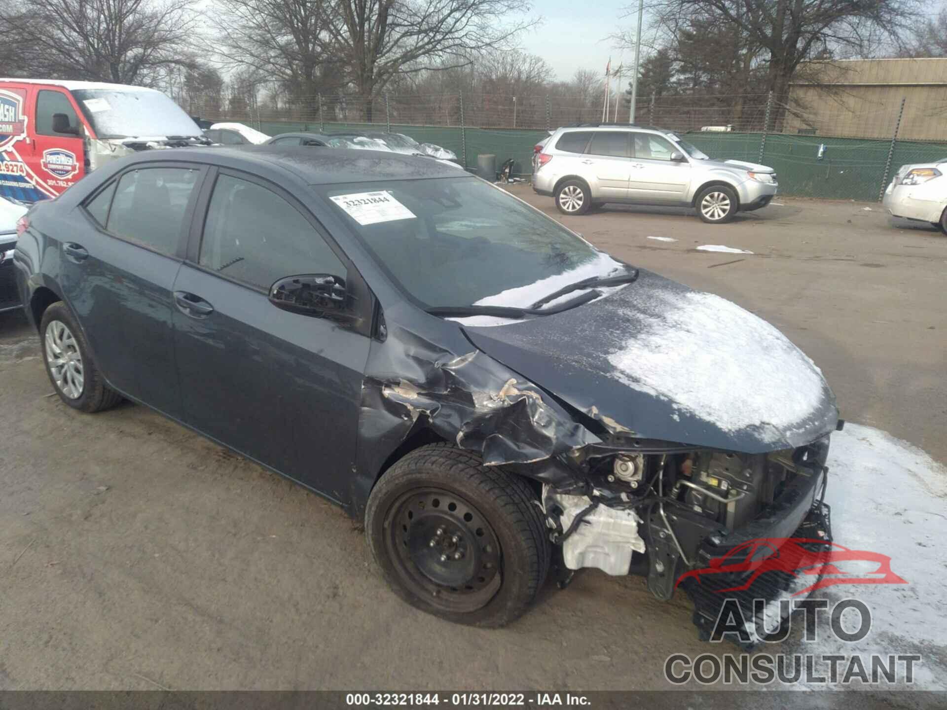 TOYOTA COROLLA 2018 - 2T1BURHE7JC121231