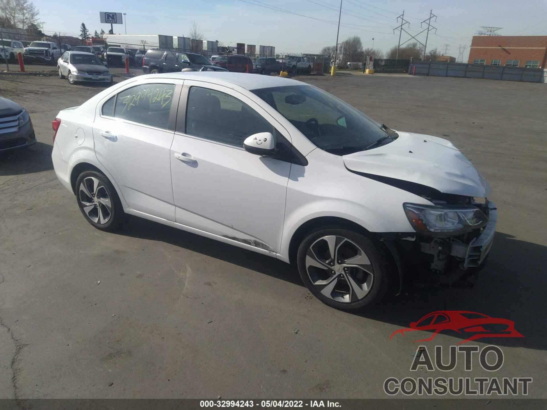 CHEVROLET SONIC 2018 - 1G1JF5SB3J4138763