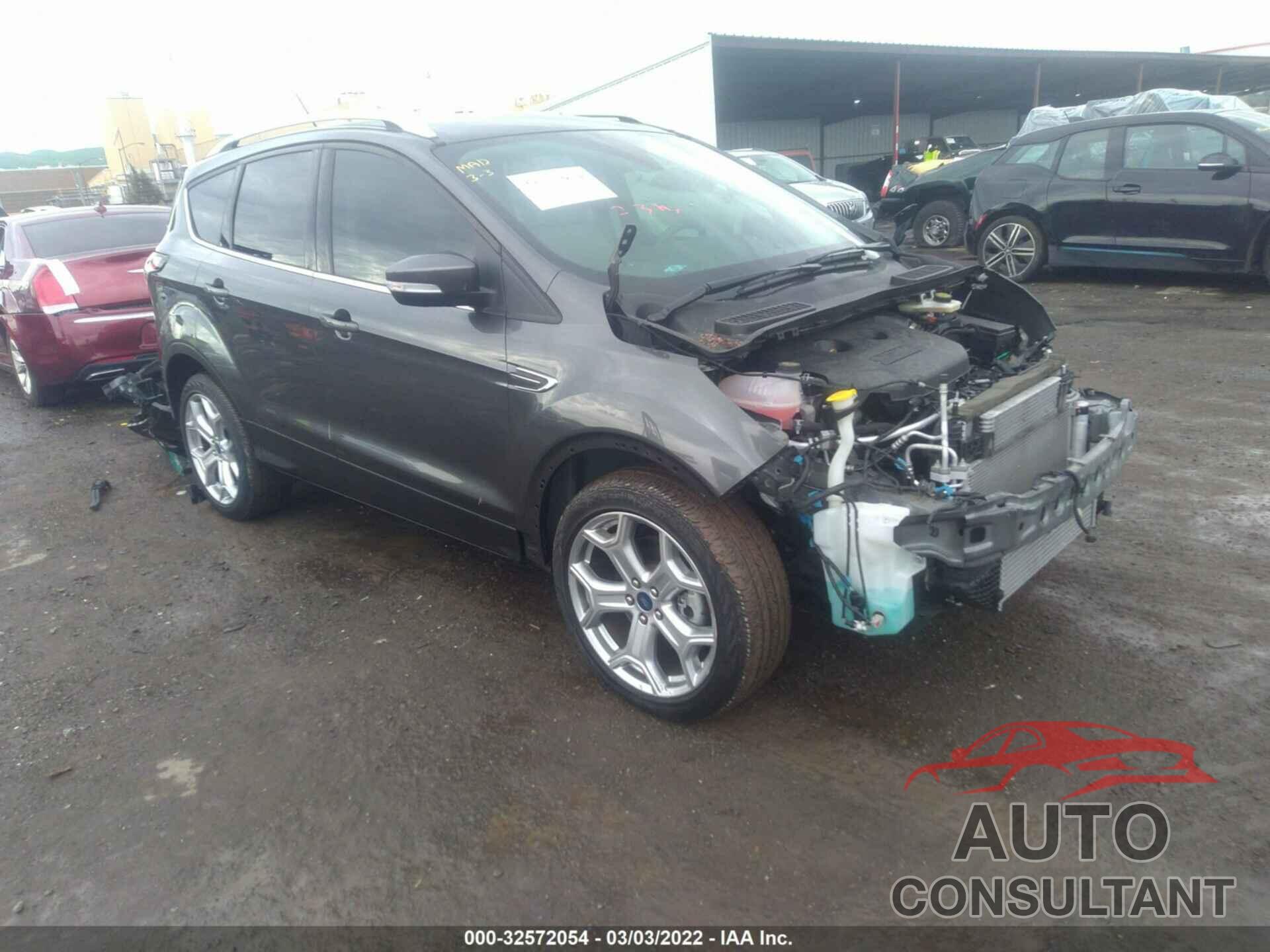 FORD ESCAPE 2018 - 1FMCU9J97JUC09714