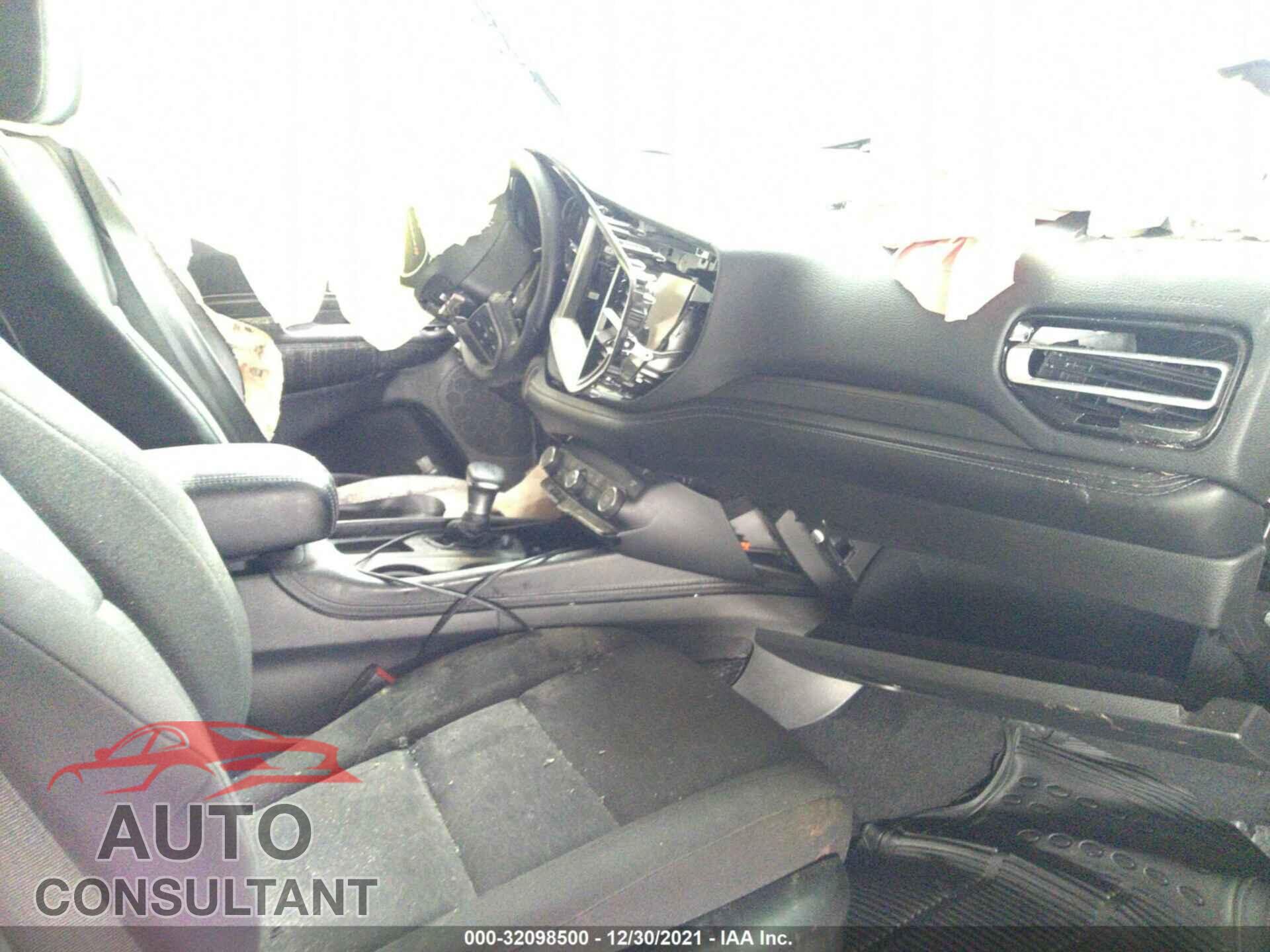 DODGE DURANGO 2021 - 1C4RDHAG6MC660831