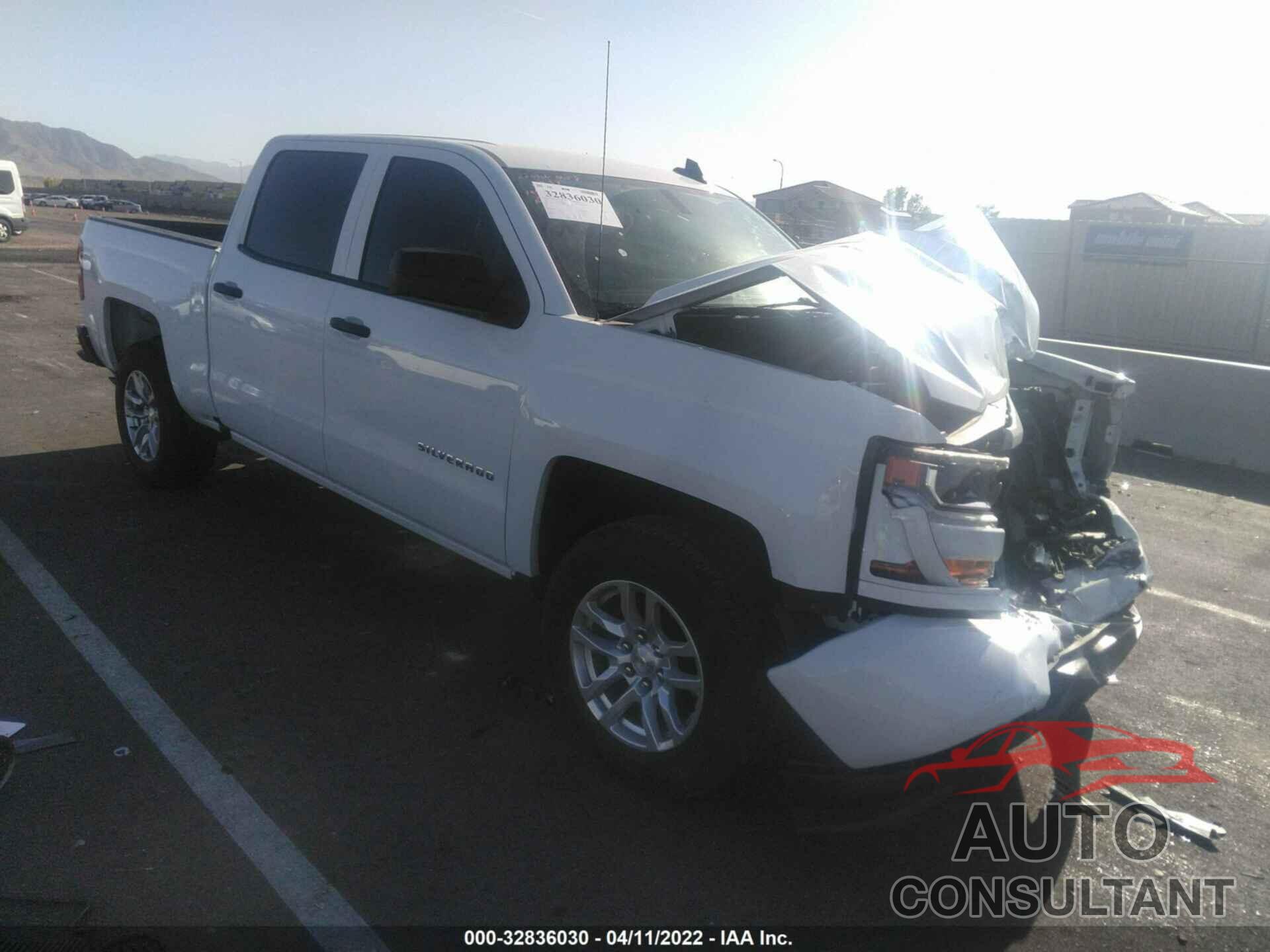 CHEVROLET SILVERADO 1500 2018 - 3GCPCPEC9JG573168