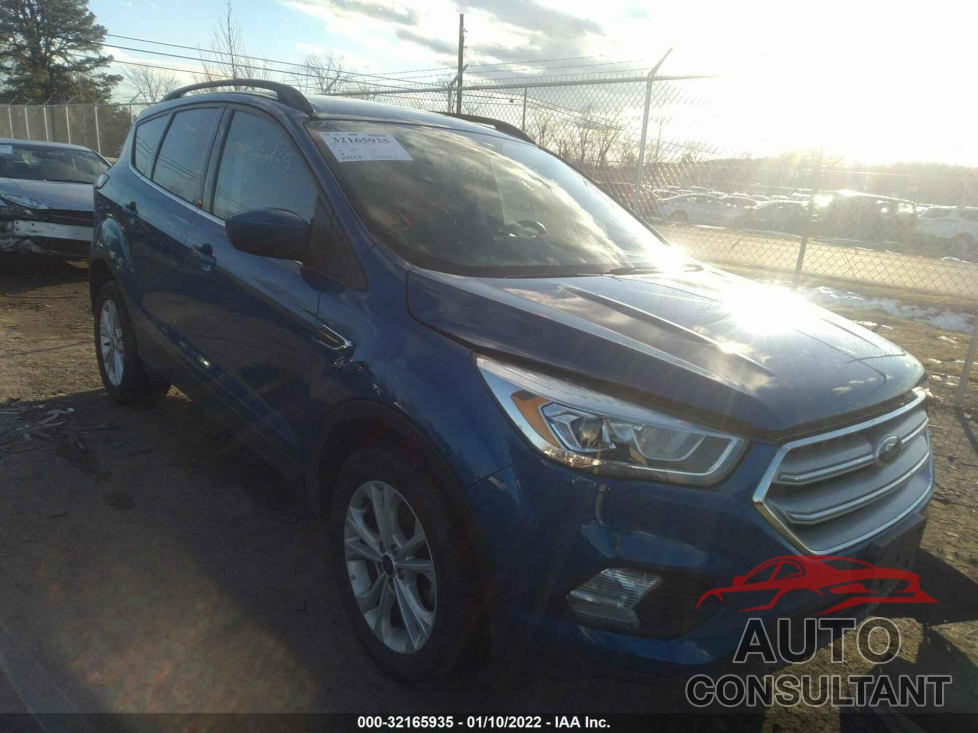 FORD ESCAPE 2018 - 1FMCU0HD6JUB37197