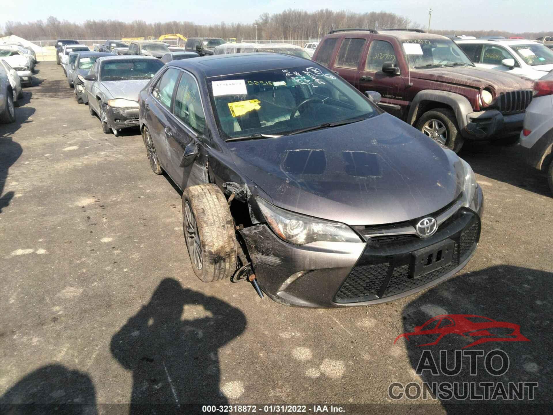 TOYOTA CAMRY 2016 - 4T1BF1FKXGU544624