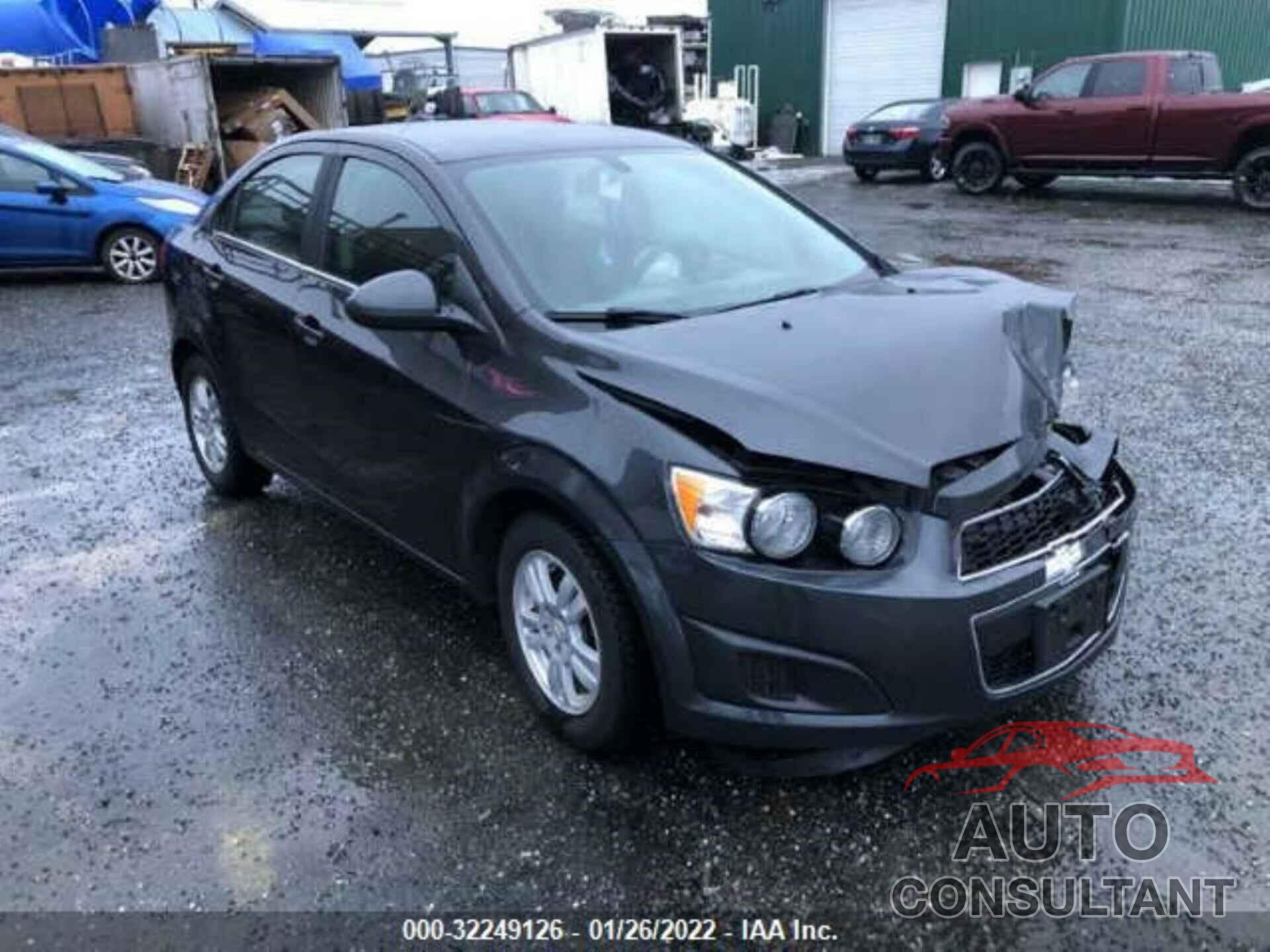 CHEVROLET SONIC 2016 - 1G1JC5SH9G4145870