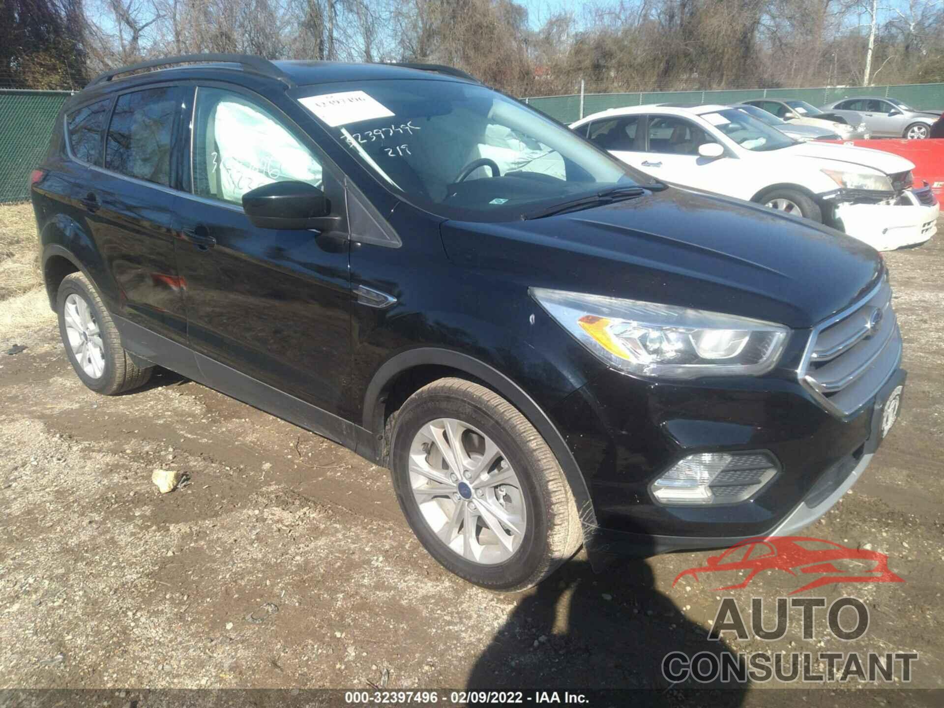 FORD ESCAPE 2017 - 1FMCU0G90HUC60906