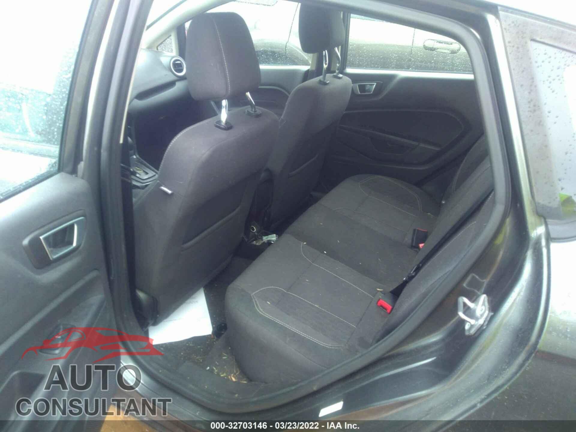 FORD FIESTA 2016 - 3FADP4EJ4GM106602